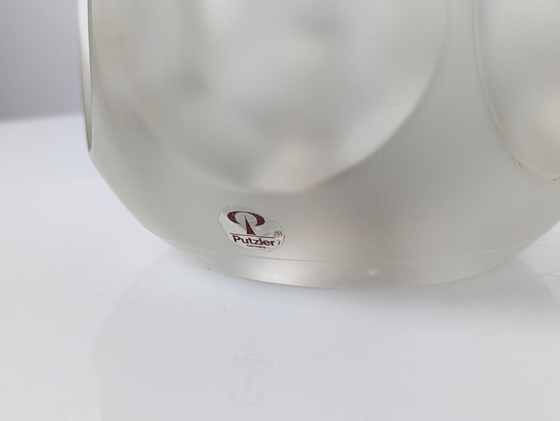 Ice_Cube_Crystal_Table_Lamp_by_Peill_&_Putzler,_Germany,_1970s