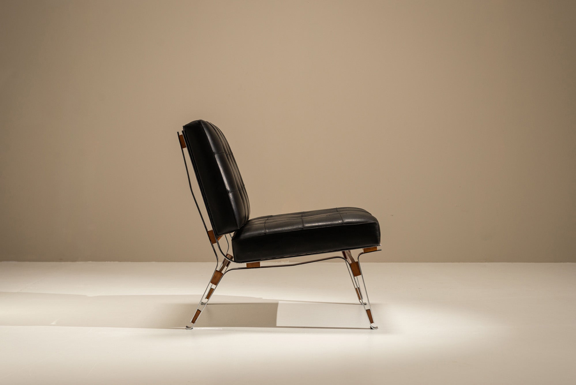 Ico_Parisi_Lounge_Chair_for_Cassina_in_Walnut_and_Leather,_1950s