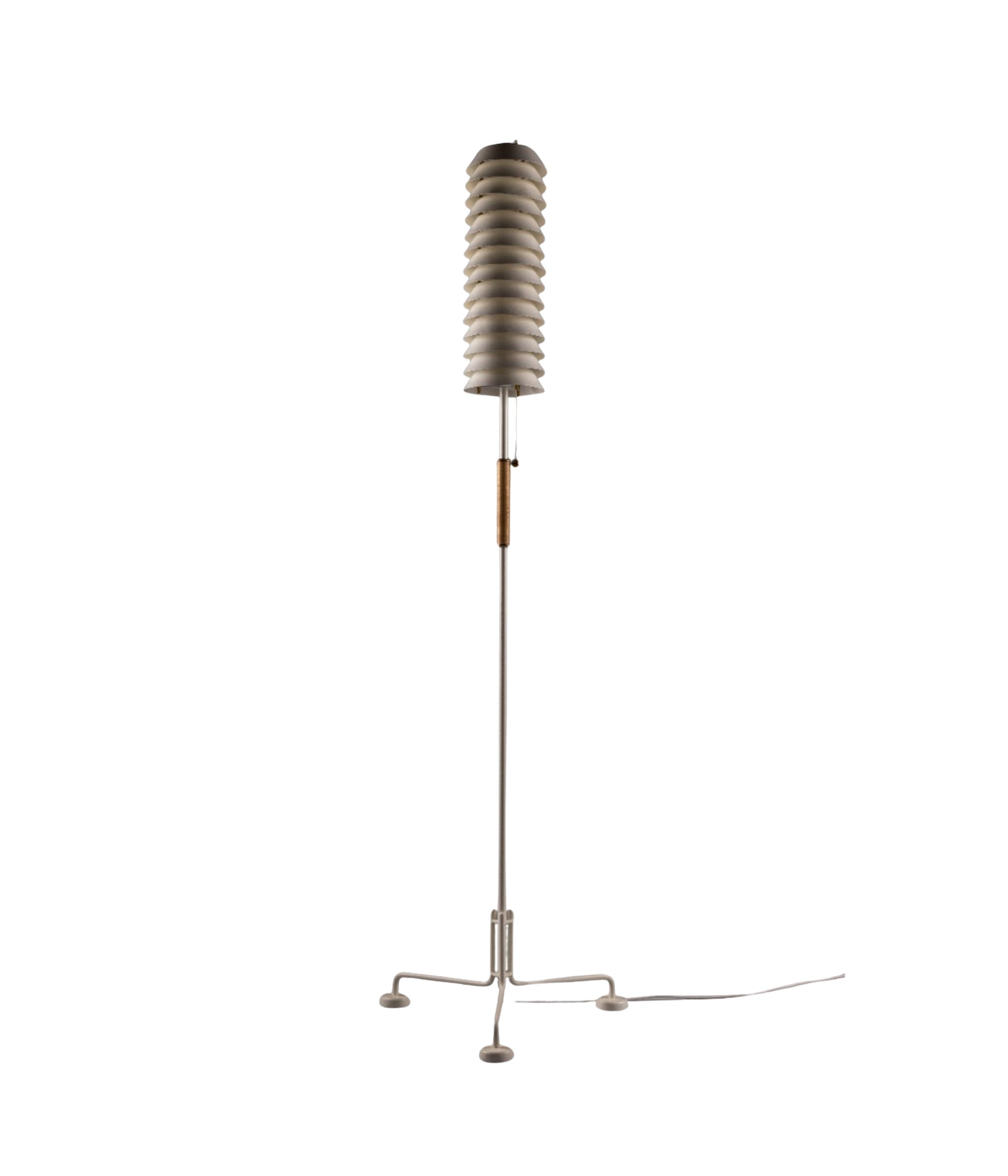 Ilmari_Tapiovaara,_1950's_Maija_the_Bee_floor_lamp,_Hienoteräs