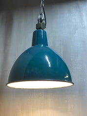 Industrial_Enamel_Pendant_Lamp_by_A23,_Green_Metal,_Poland_1960s