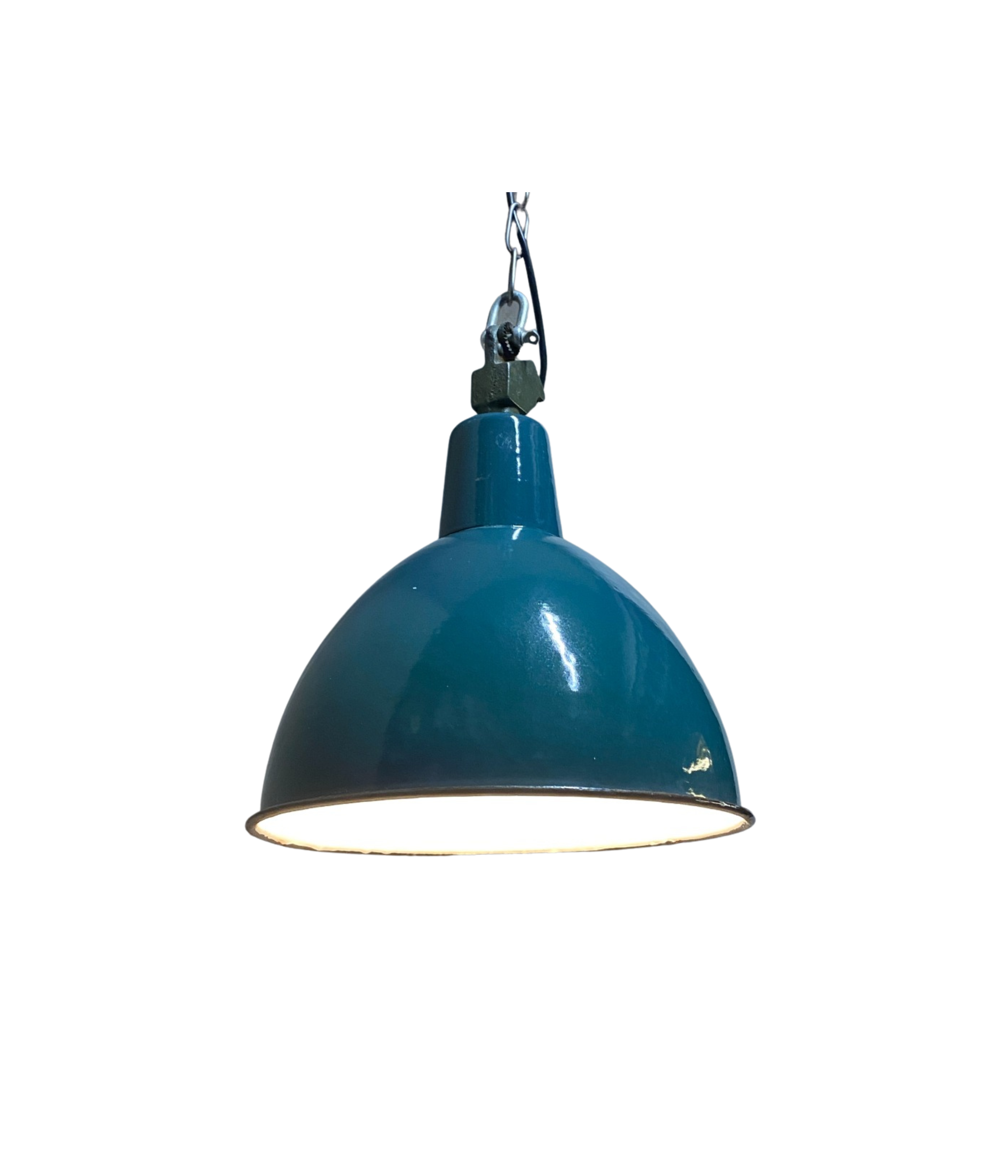 Industrial_Enamel_Pendant_Lamp_by_A23,_Green_Metal,_Poland_1960s