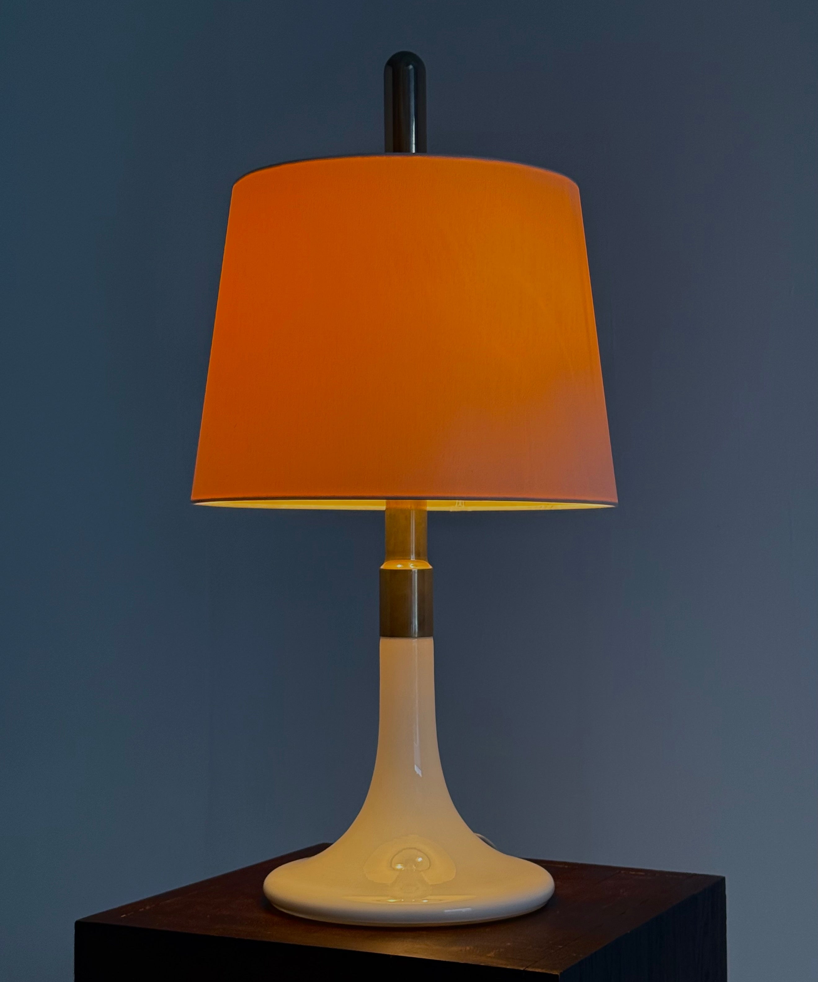 Ingo_Maurer_ML-3_Table_Lamp