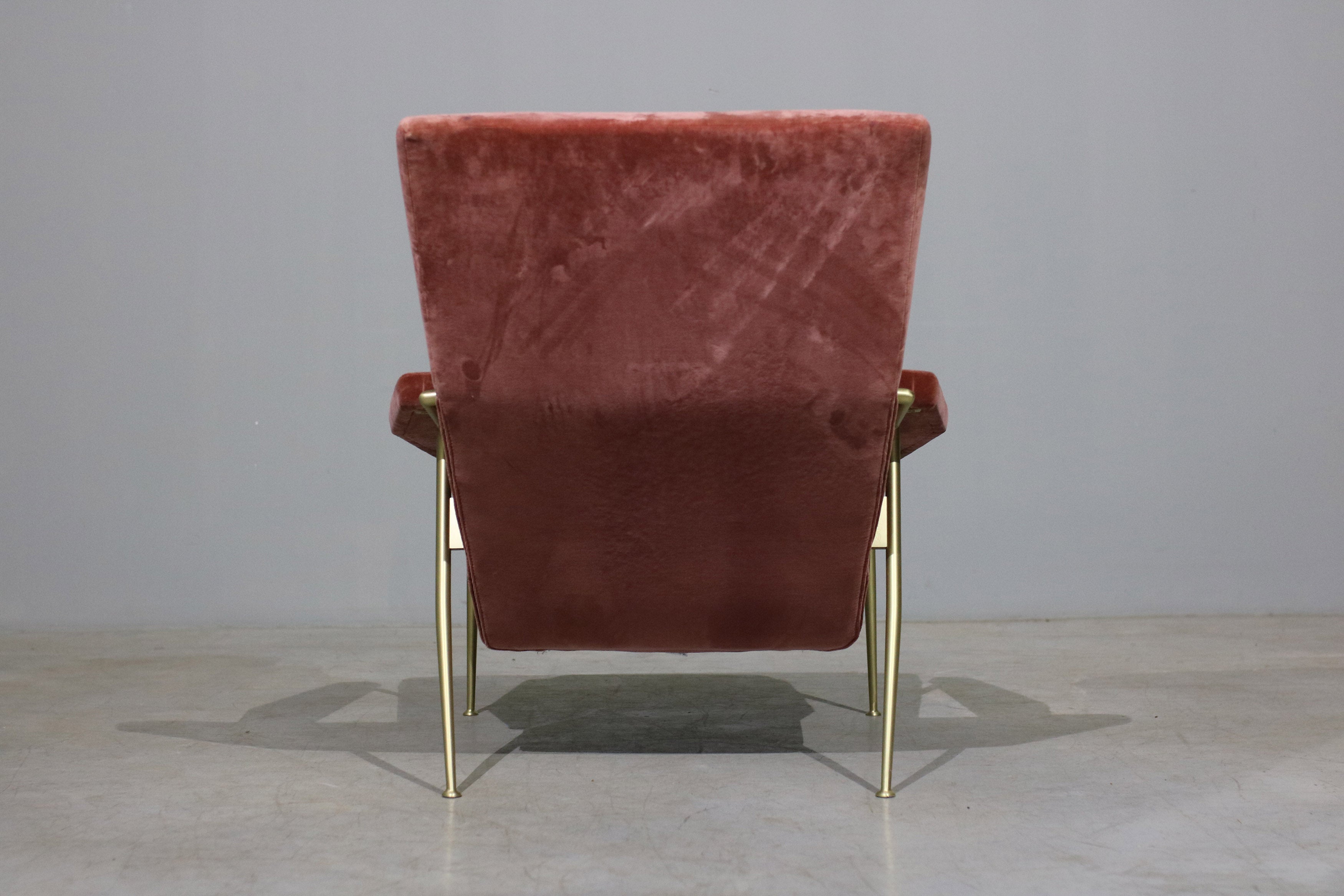 D.153.1_Armchair_by_Gio_Ponti_for_Molteni&C,_1953,_Italy