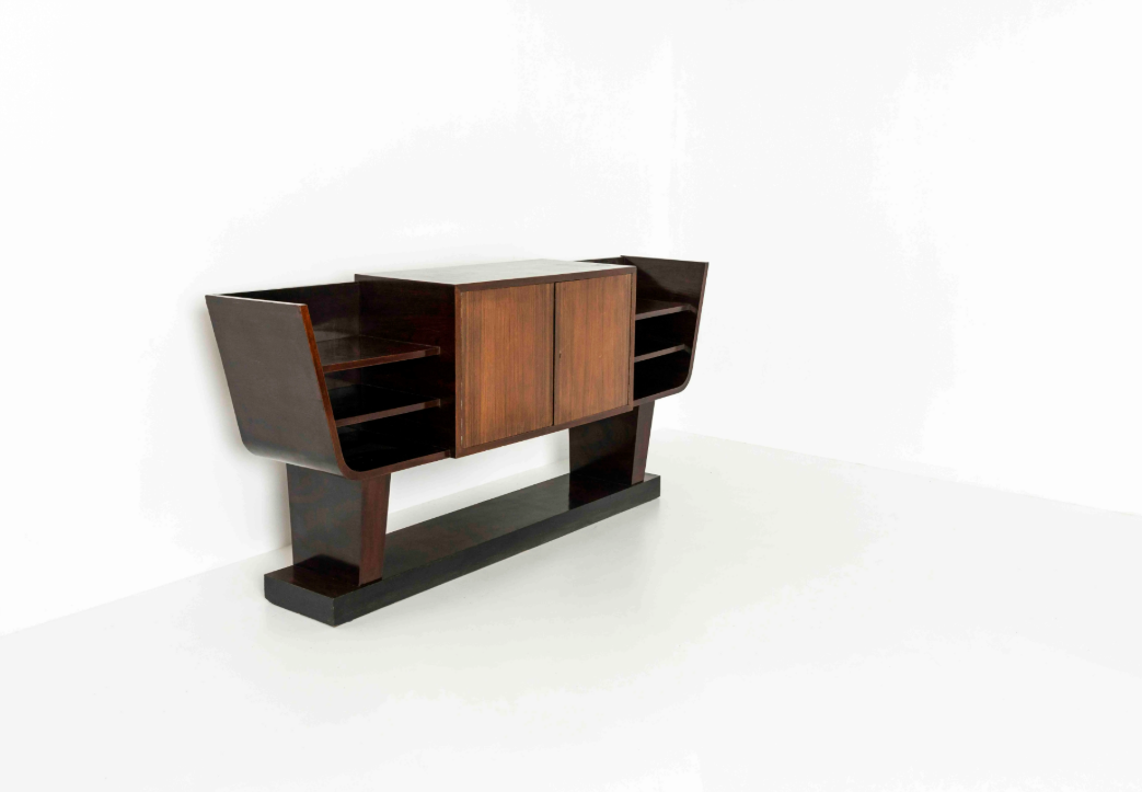 Italian_Art_Deco_Credenza,_1930s