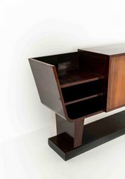 Italian_Art_Deco_Credenza,_1930s