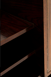 Italian_Art_Deco_Credenza,_1930s
