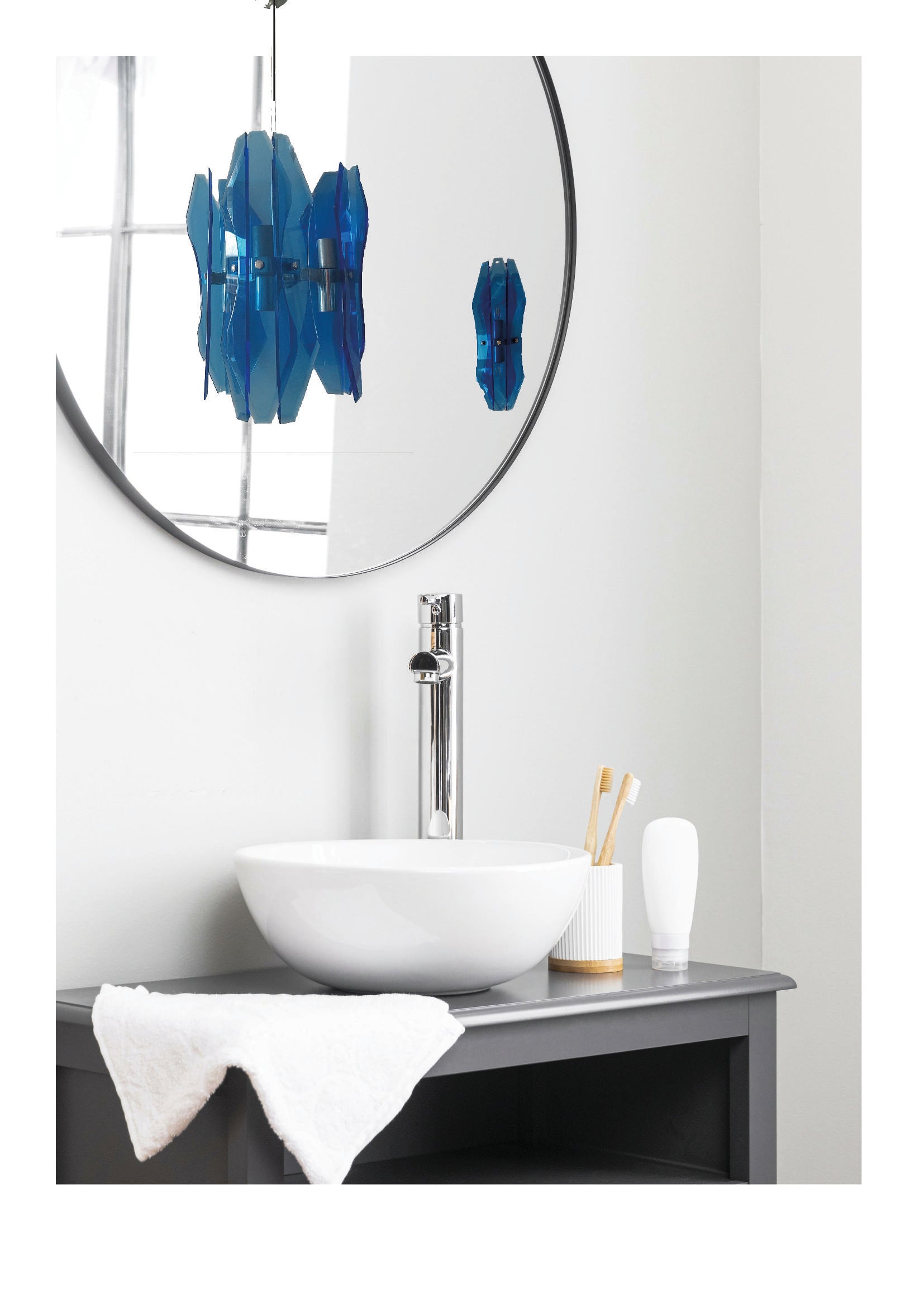 Italian_Blue__Pendant_Lamp_by_Veca.