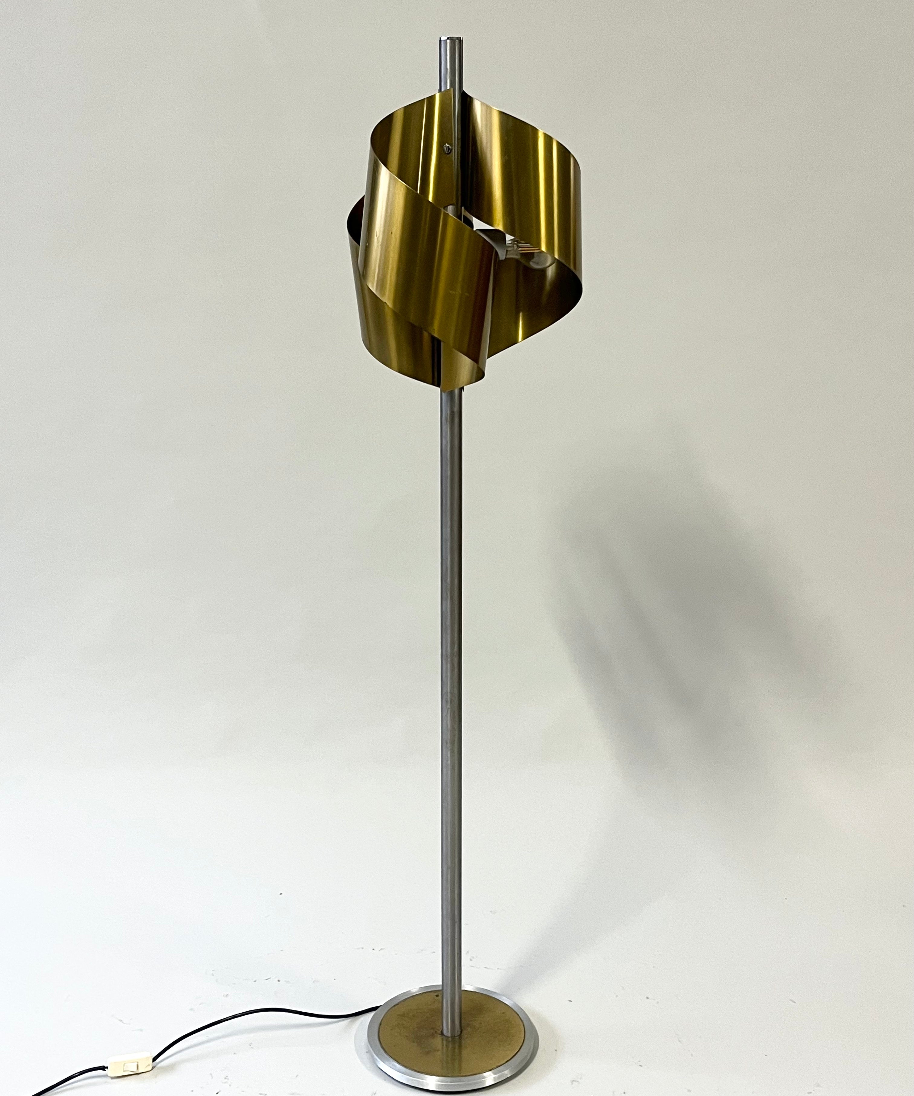 Brushed_Steel_and_Brass_Floor_Lamp,_Mid_Century_Modern,_1970s,_Italy