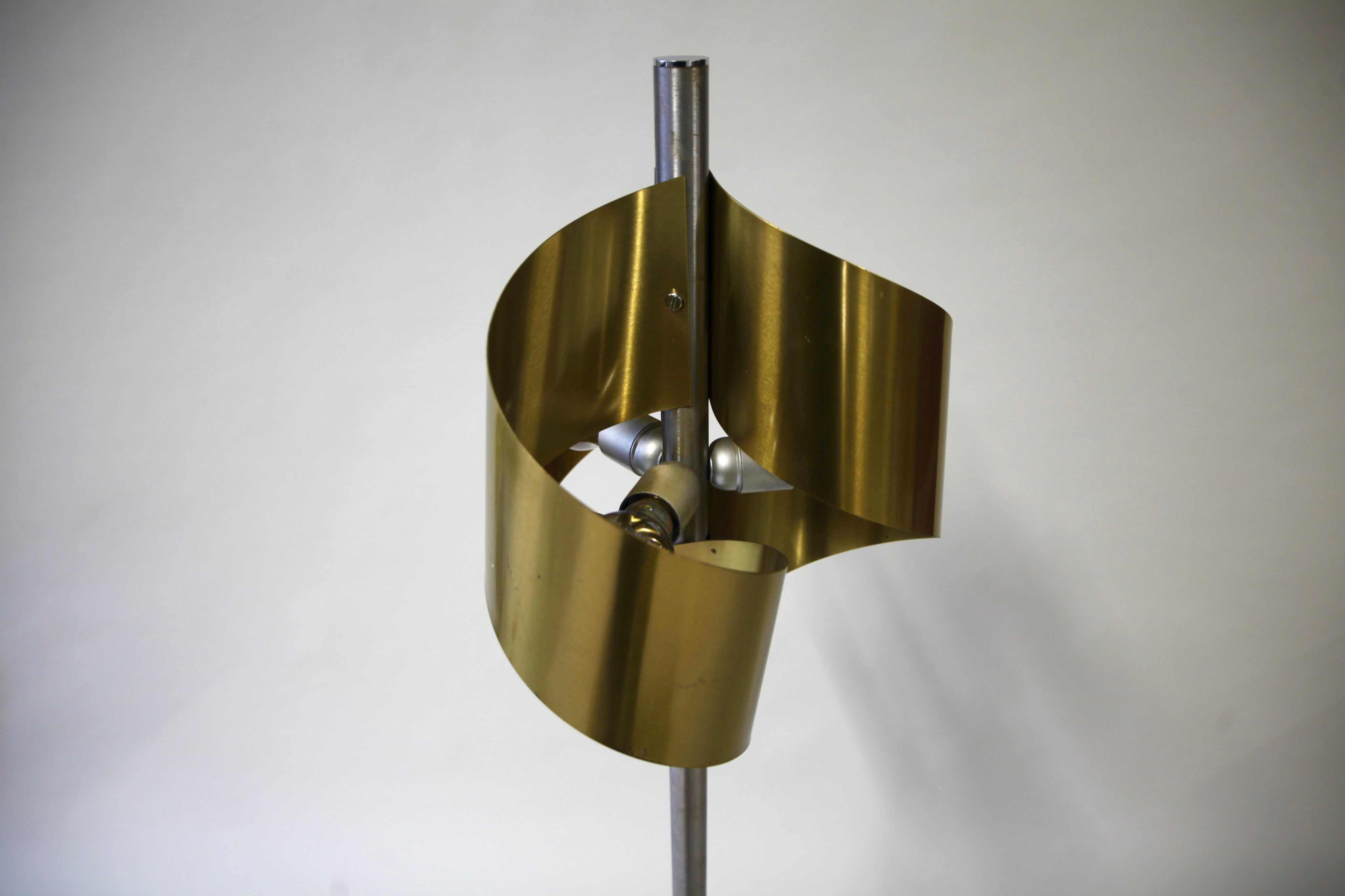 Brushed_Steel_and_Brass_Floor_Lamp,_Mid_Century_Modern,_1970s,_Italy