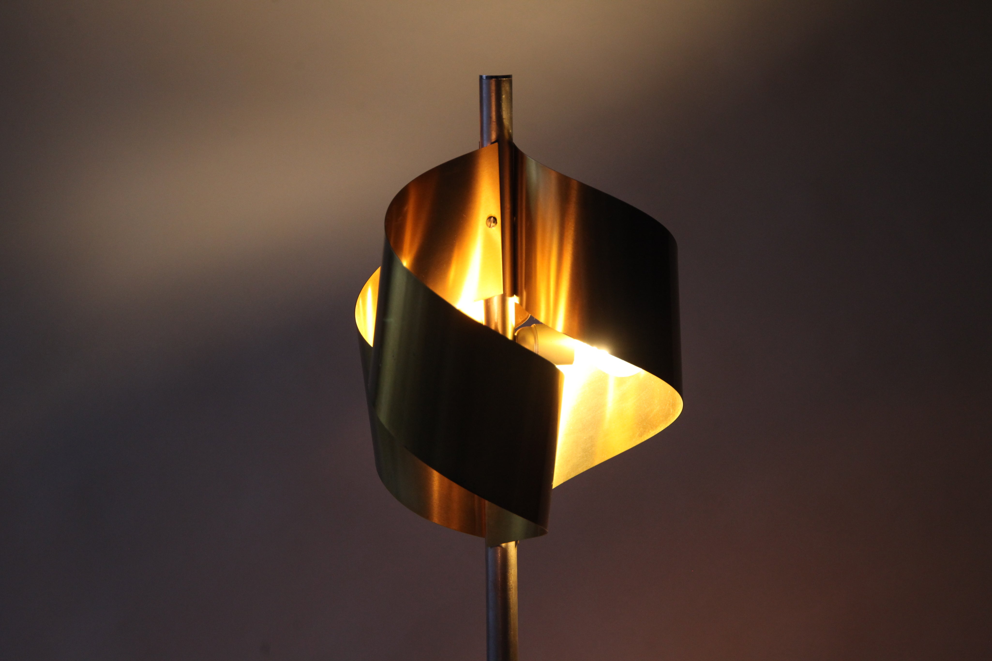 Brushed_Steel_and_Brass_Floor_Lamp,_Mid_Century_Modern,_1970s,_Italy