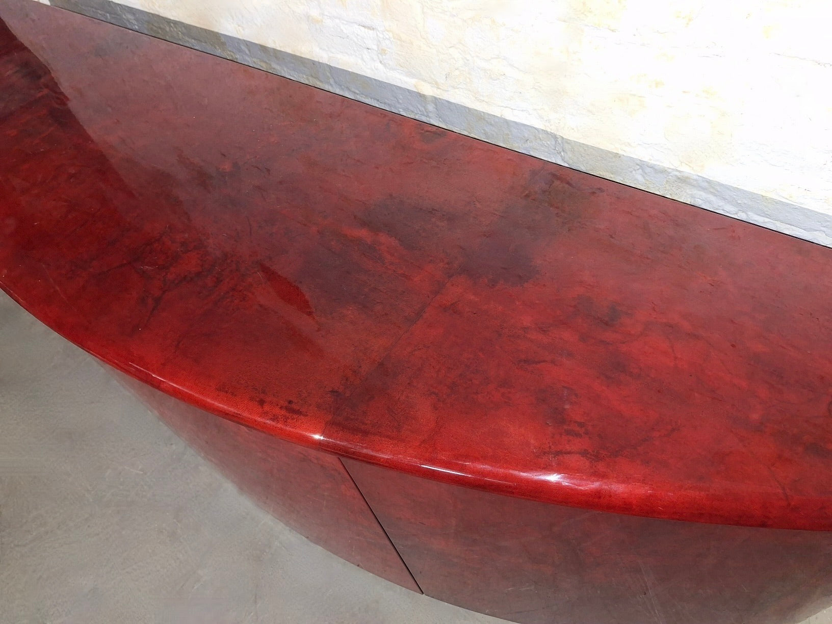 Convex_Sideboard_by_Aldo_Tura_in_Parchment_Lacquered_Finish,_Italy_circa_1990