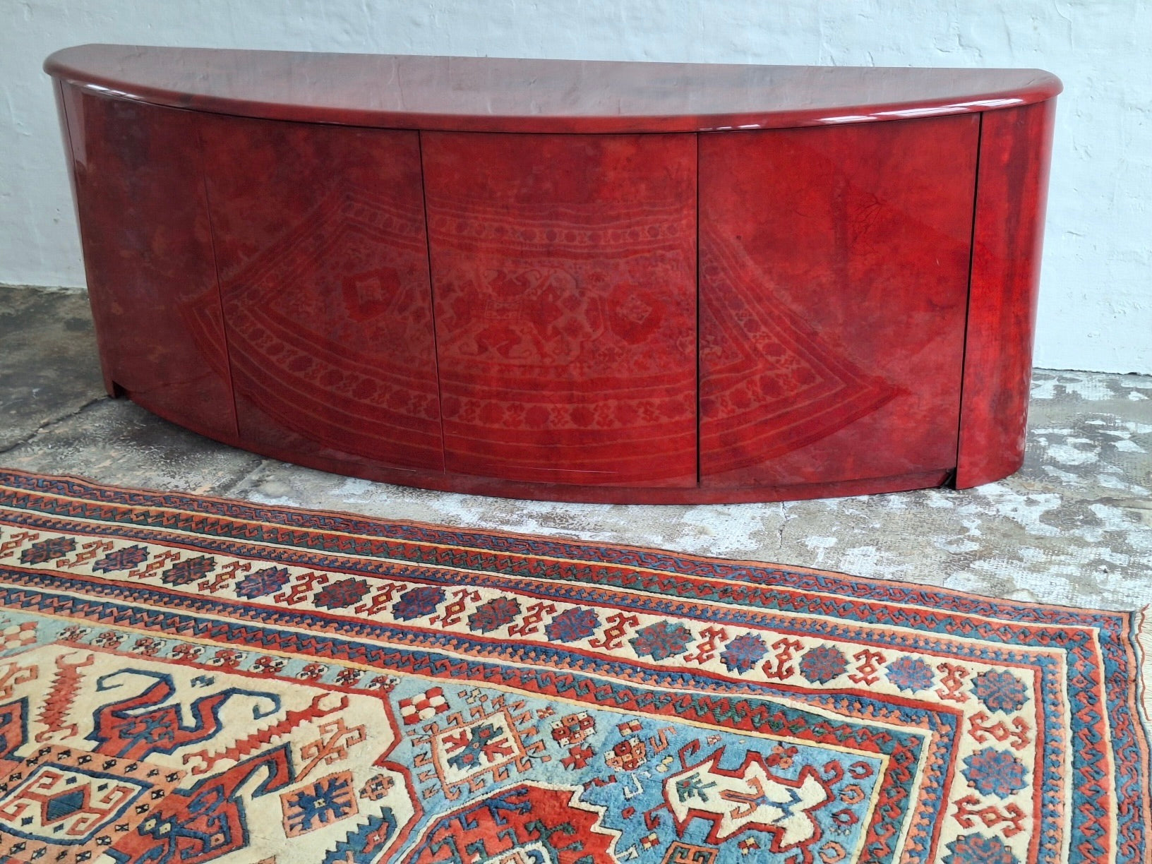 Convex_Sideboard_by_Aldo_Tura_in_Parchment_Lacquered_Finish,_Italy_circa_1990