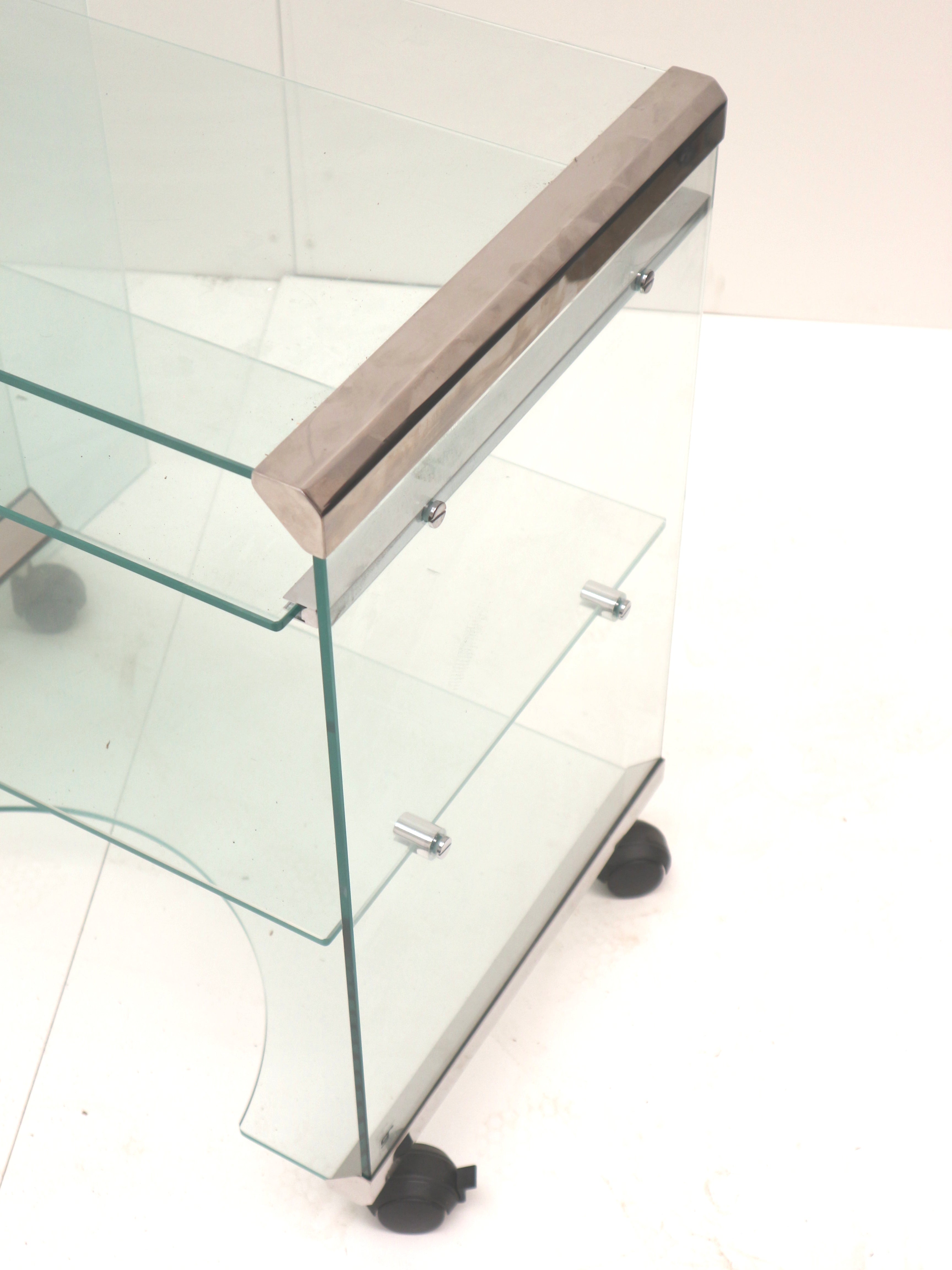 Italian_design_executive_desk_/_safety_glass_desk_designed_by_Pierangelo_Gallotti_for_Gallotti_&_Radice