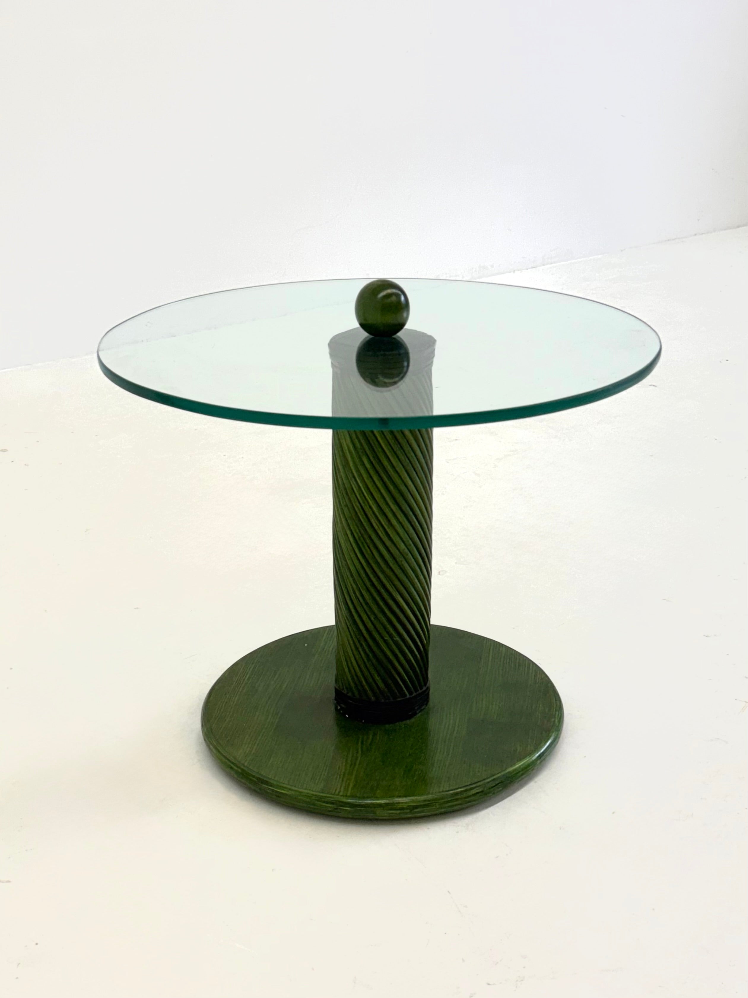 Set_of_2_Italian_green_side_tables_with_bamboo_base_and_glass_top