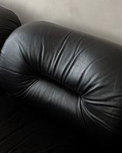 Set_of_3_Italian_Modernist_Lounge_Chairs_in_Black_Leather_and_Chrome,_1980s
