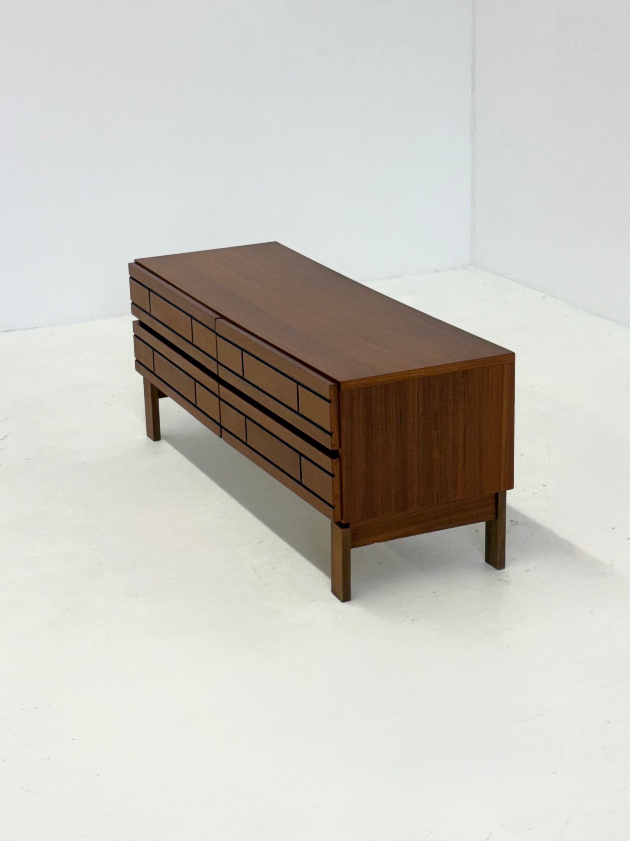 1970s_Minimalist_Italian_Low_Wooden_Sideboard,_Italy