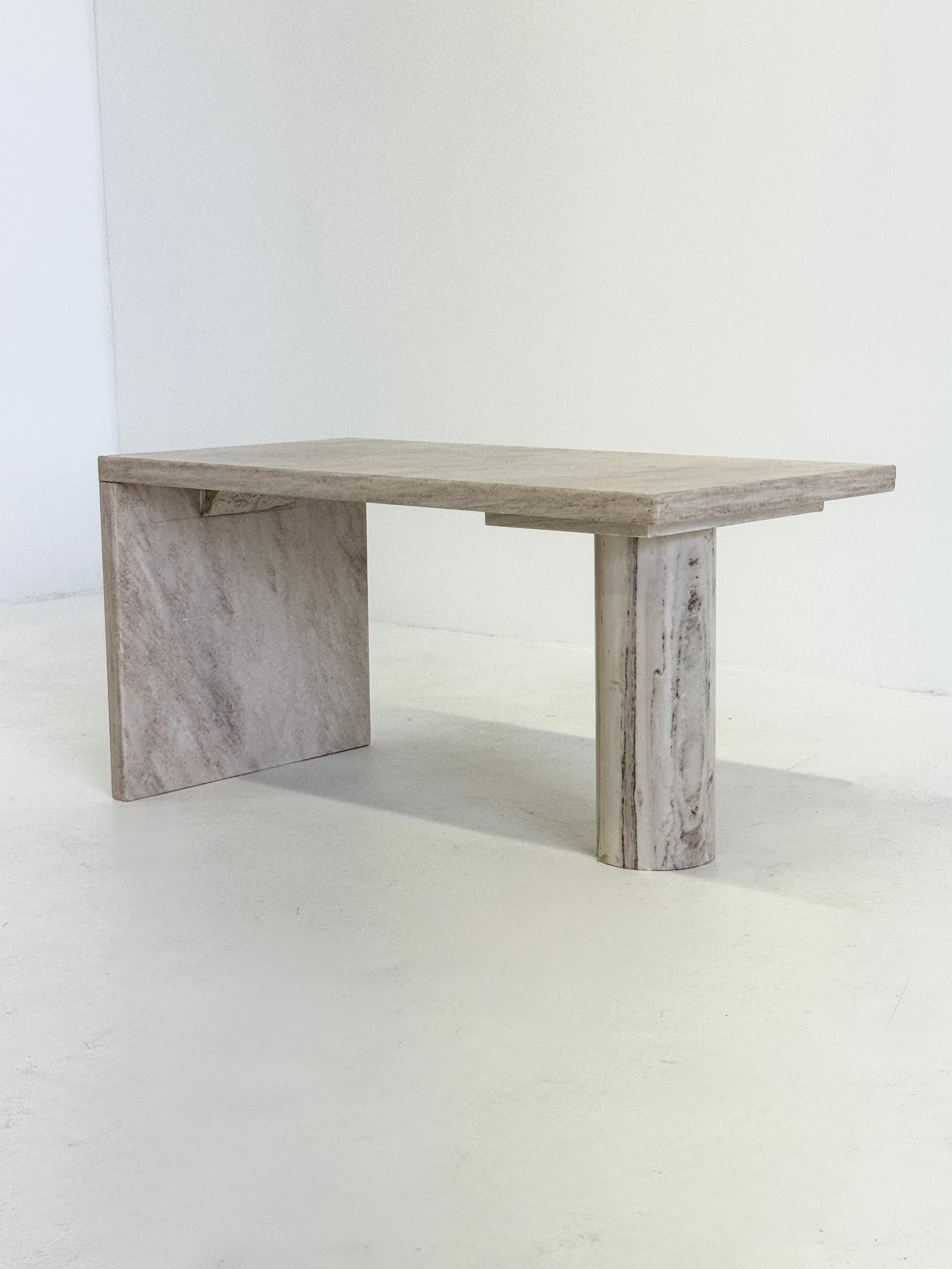 Italian_marble_palissandro_coffee_table_or_side_table