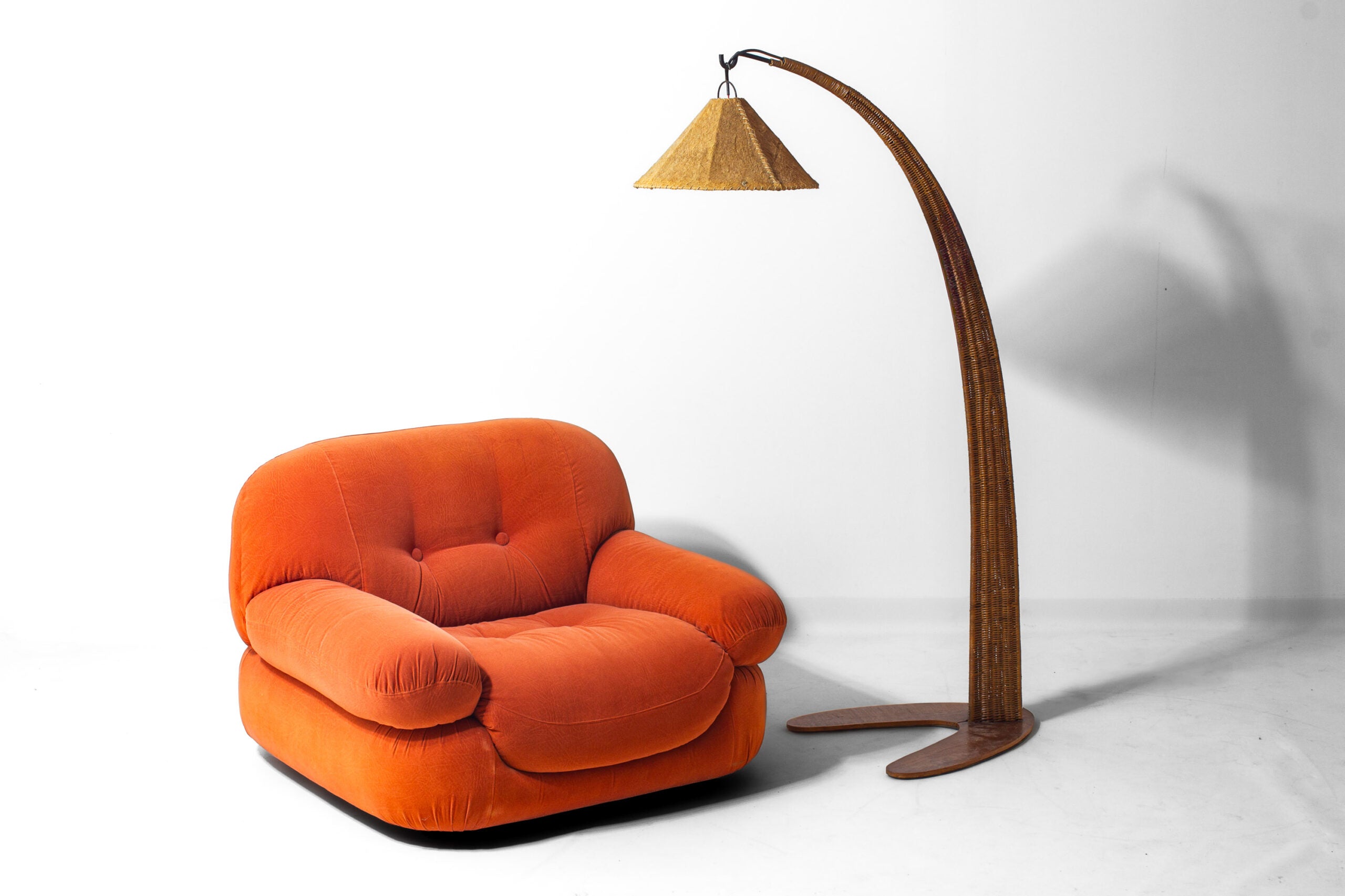 Italian_Rattan_Arc_Floor_Lamp_with_Jute_Shade,_1960s