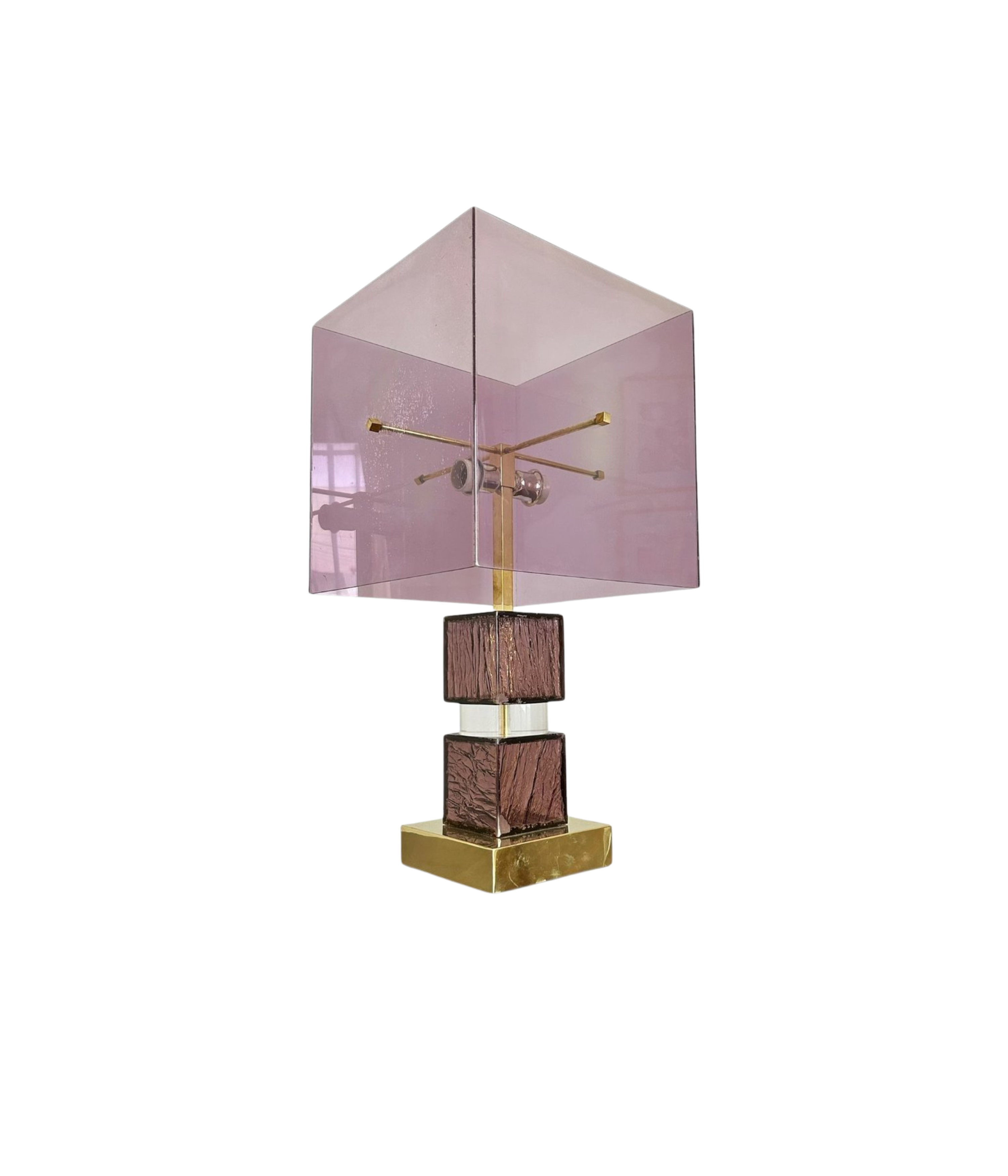 Italian_Table_Lamp_Attributed_to_Romeo_Rega_in_Mauve_Lucite_and_Brass,_1970s