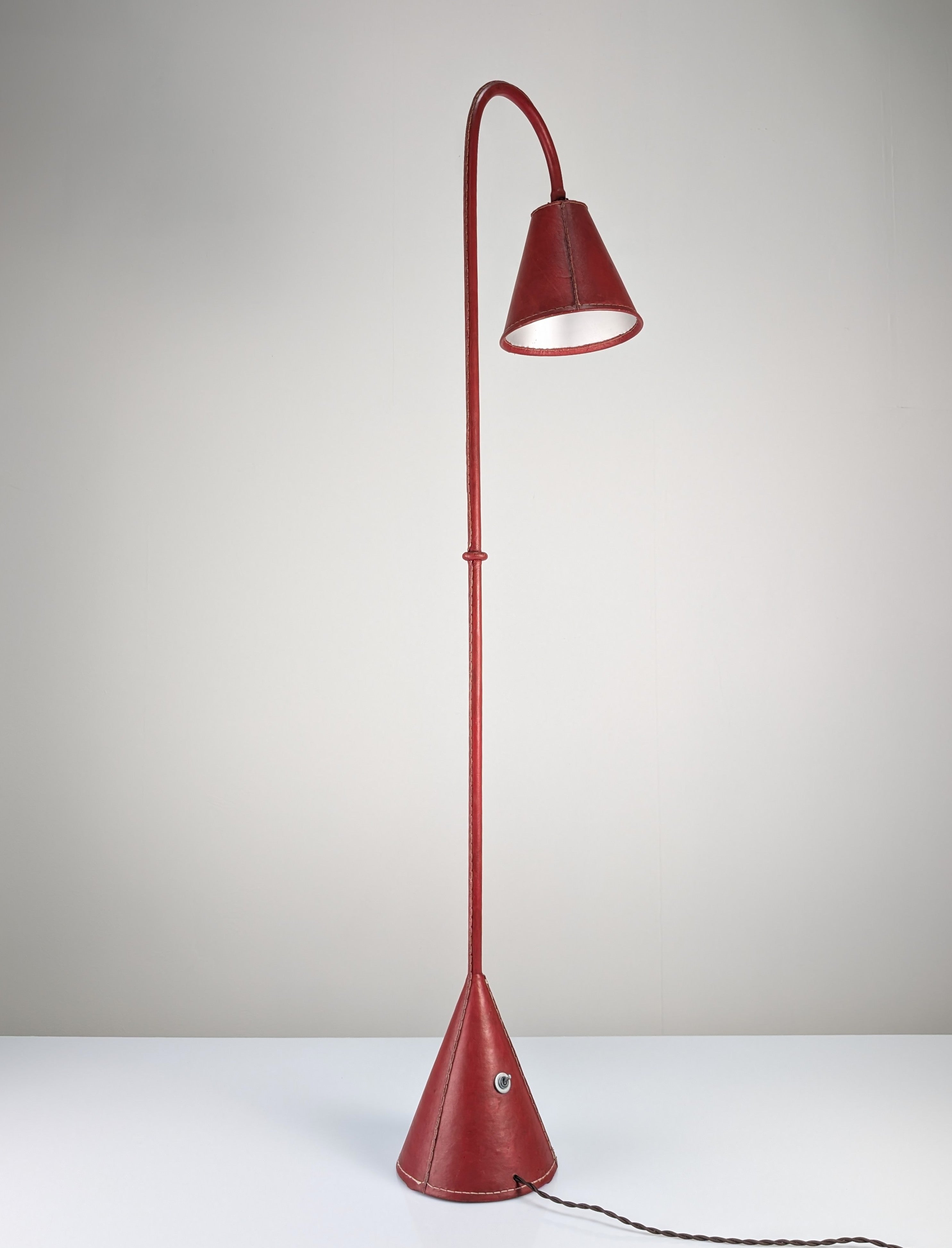 Jacques_Adnet_Floor_Lamp_in_Stitched_Red_Saddle_Leather,_France,_1960s