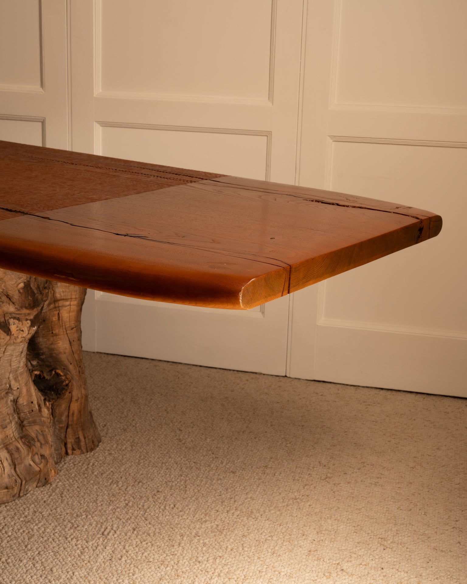 Unique_Dining_Table_by_Takanobu_Kuramata,_Japan