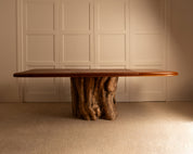 Unique_Dining_Table_by_Takanobu_Kuramata,_Japan