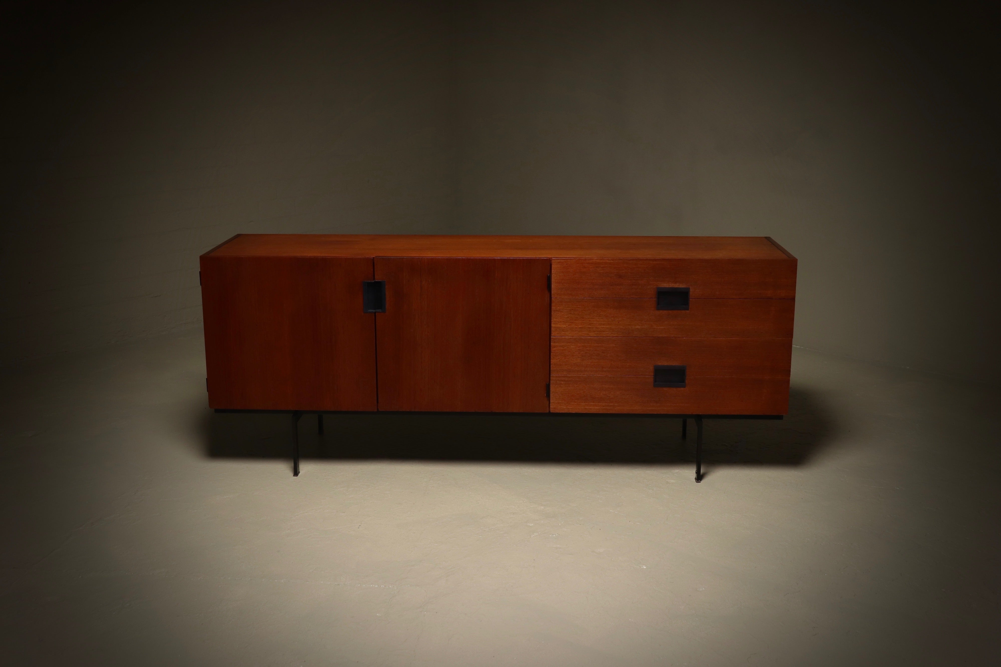 Model_DU04_Japanese_Series_Sideboard_by_Cees_Braakman_for_Pastoe,_1958,_Netherlands