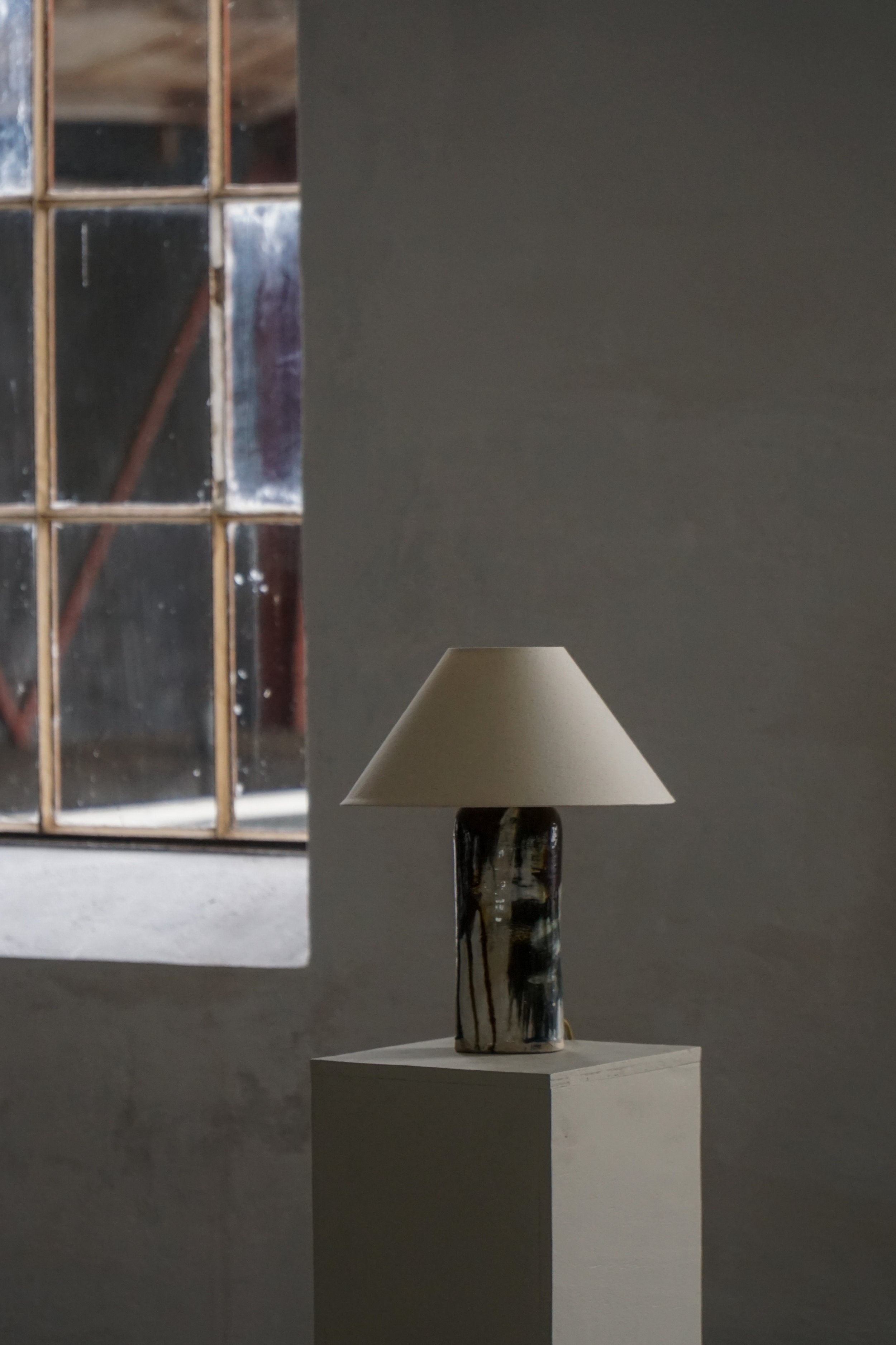 Jeppe_Hagedorn-Olsen_Ceramic_Table_Lamp