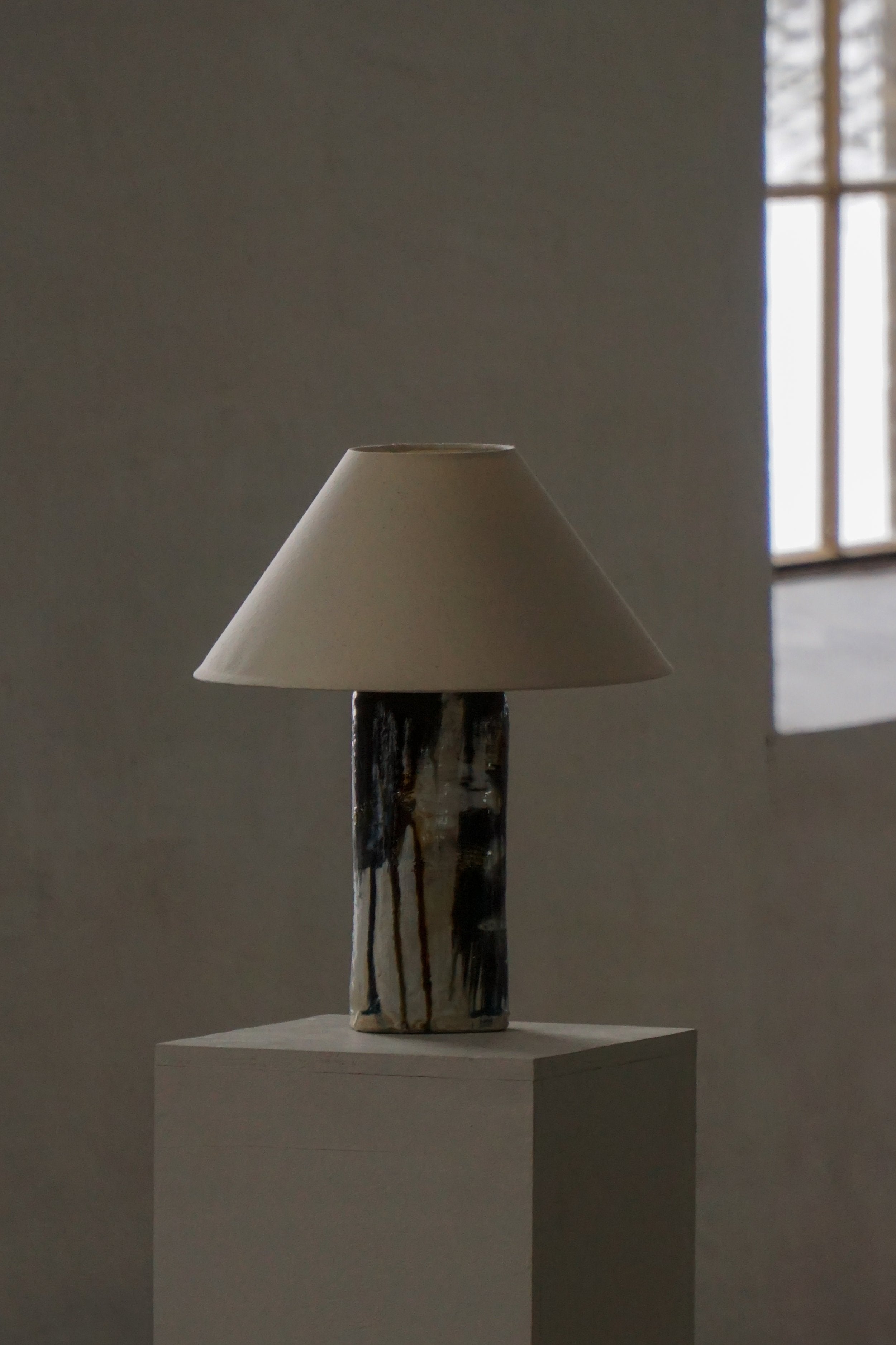 Jeppe_Hagedorn-Olsen_Ceramic_Table_Lamp
