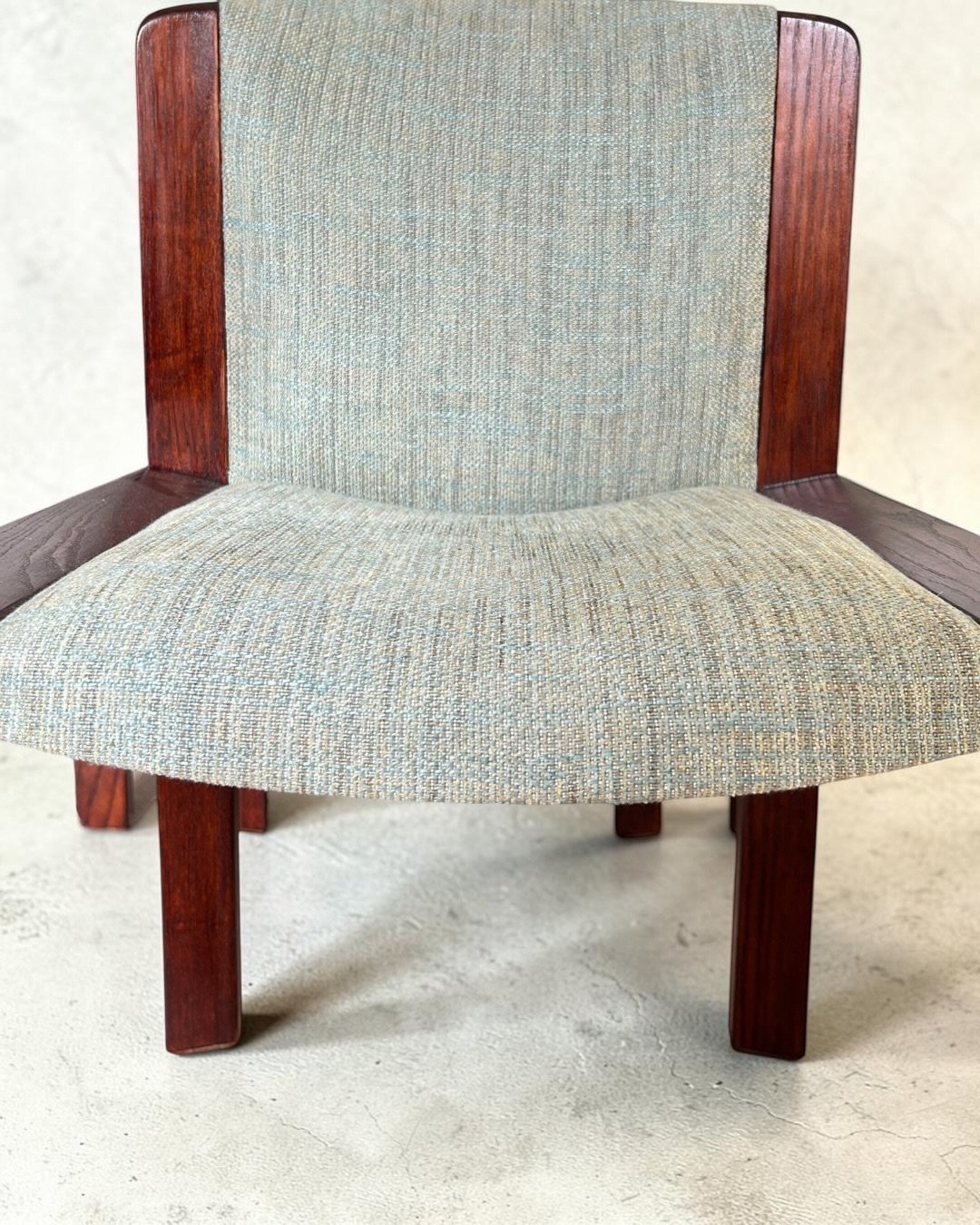 Set_of_4_Dining_Chairs_by_Joe_Colombo_for_Pozzi_in_Rosewood-Stained_Ash,_Italy,_1970s