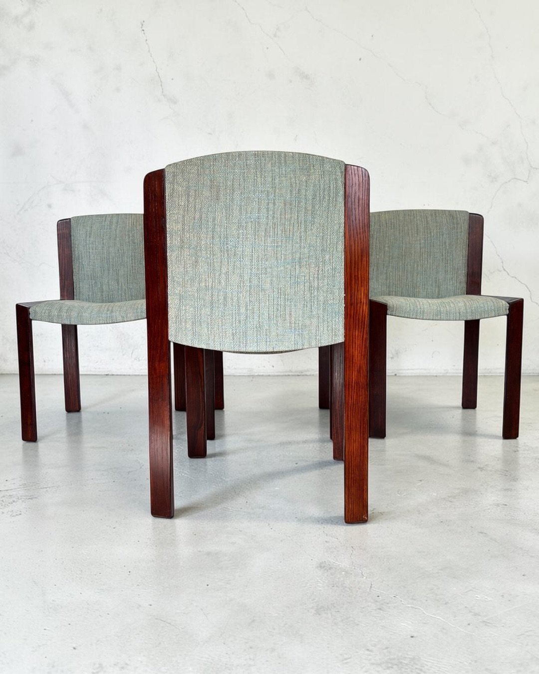 Set_of_4_Dining_Chairs_by_Joe_Colombo_for_Pozzi_in_Rosewood-Stained_Ash,_Italy,_1970s