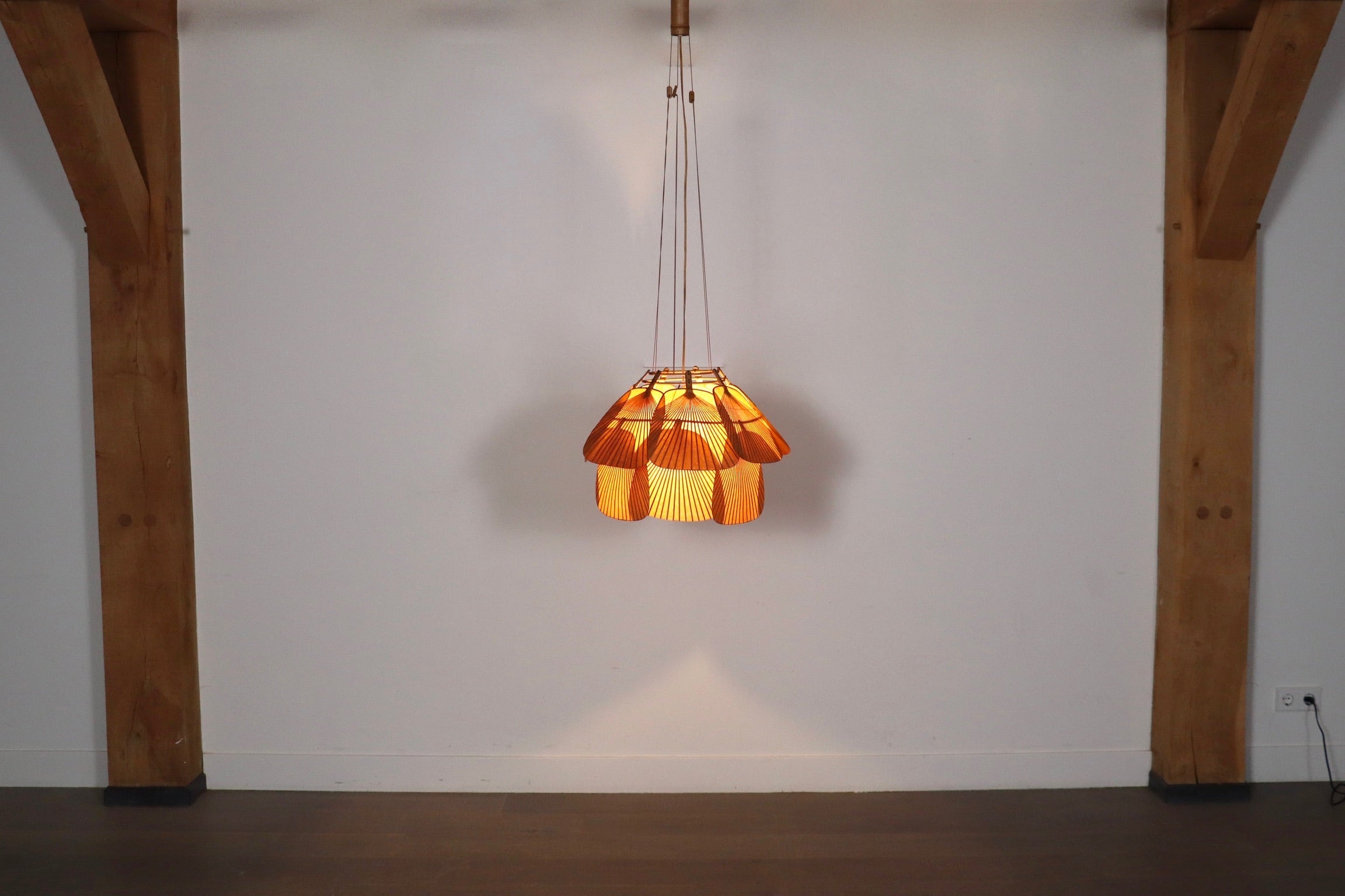 Ju-Yon_Chandelier_by_Ingo_Maurer_for_Design_M_from_1973