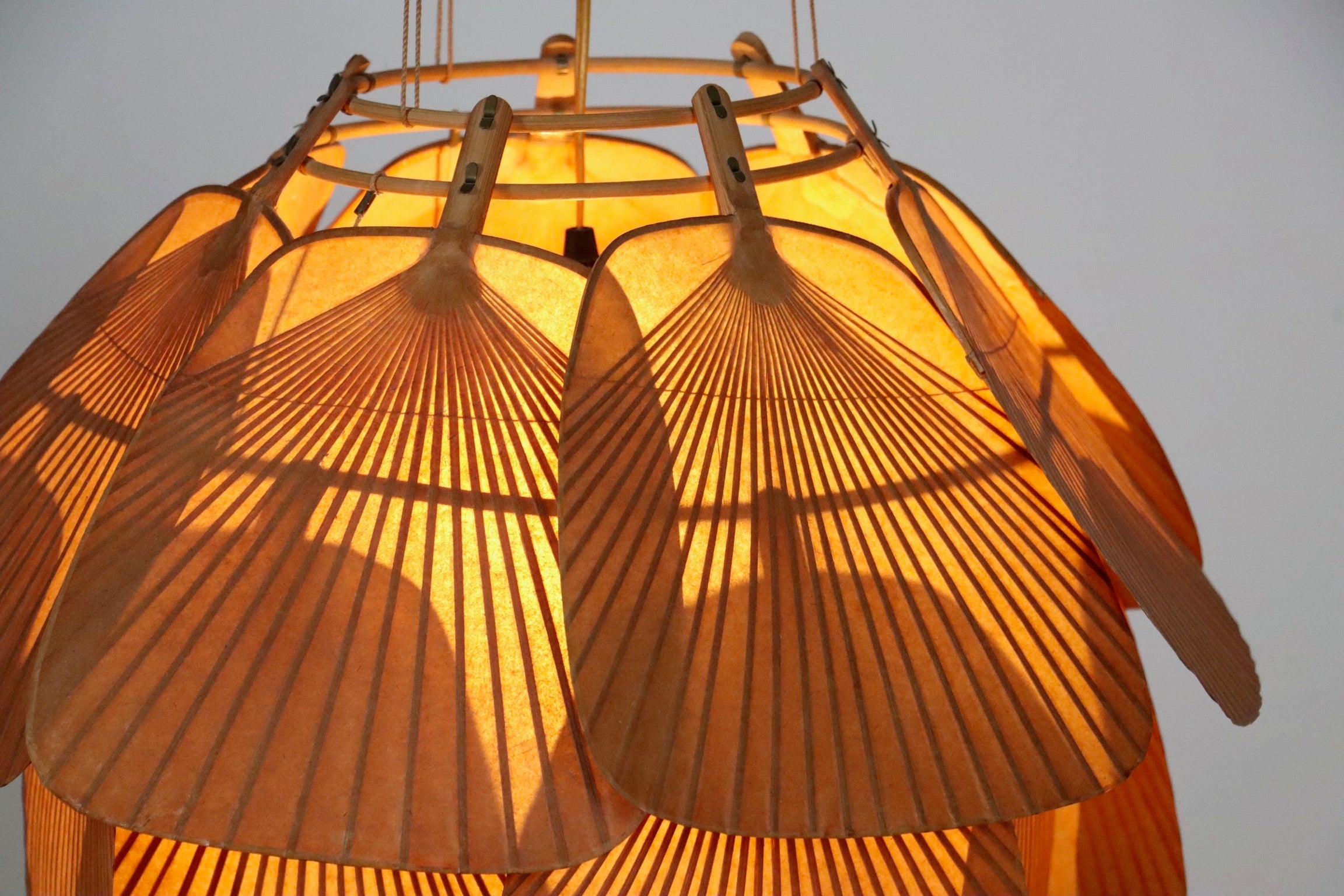 Ju-Yon_Chandelier_by_Ingo_Maurer_for_Design_M_from_1973