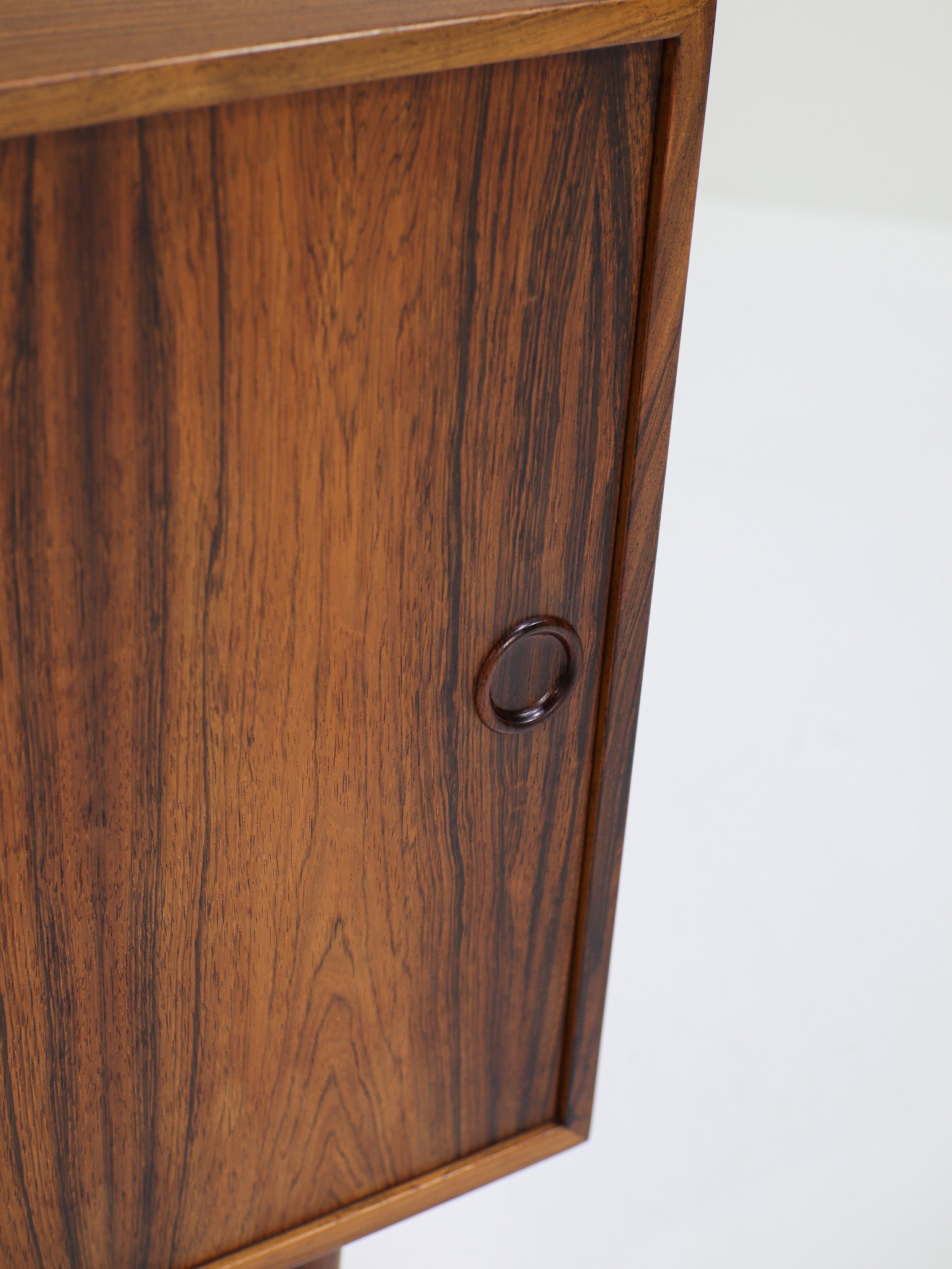 Kai_Kristiansen_cabinet_rosewood_Denmark_1960s