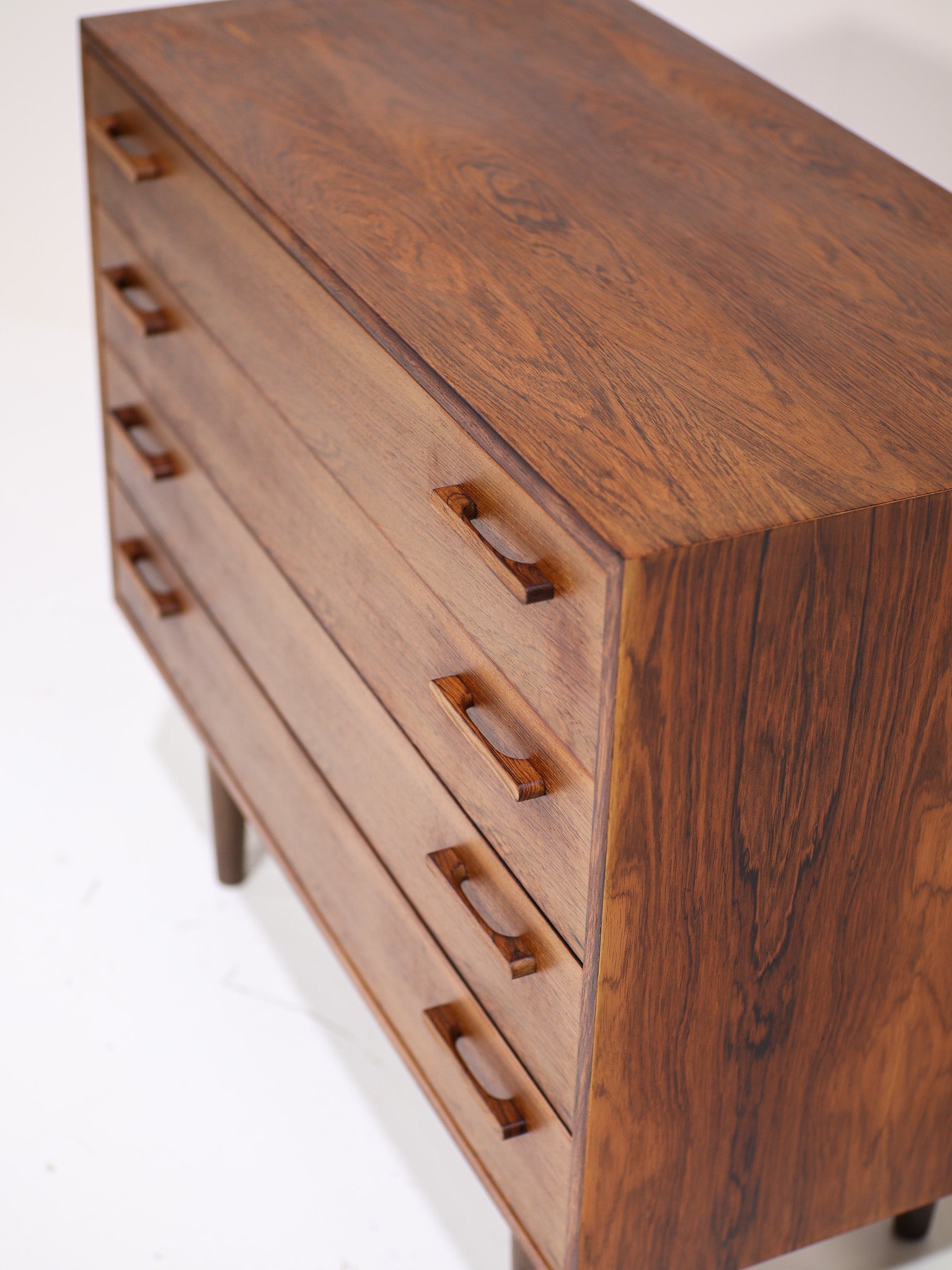 Kai_Kristiansen_chest_of_drawers_rosewood_FM_Møbler