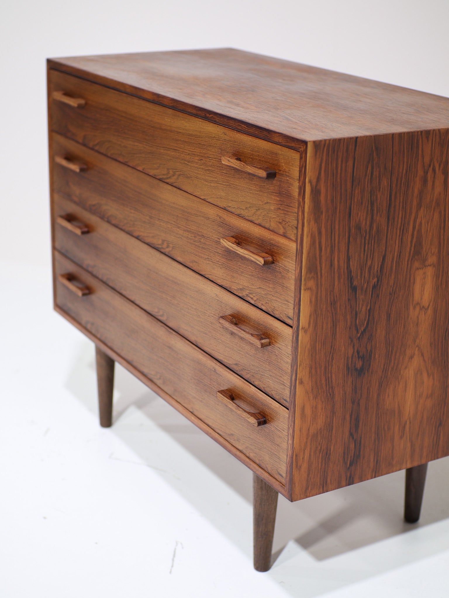 Kai_Kristiansen_chest_of_drawers_rosewood_FM_Møbler