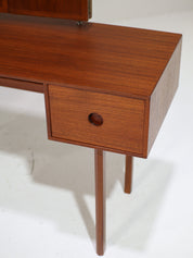 Kai_Kristiansen_Model_40_Dressing_Table_for_Aksel_Kjersgaard,_Denmark_1960s