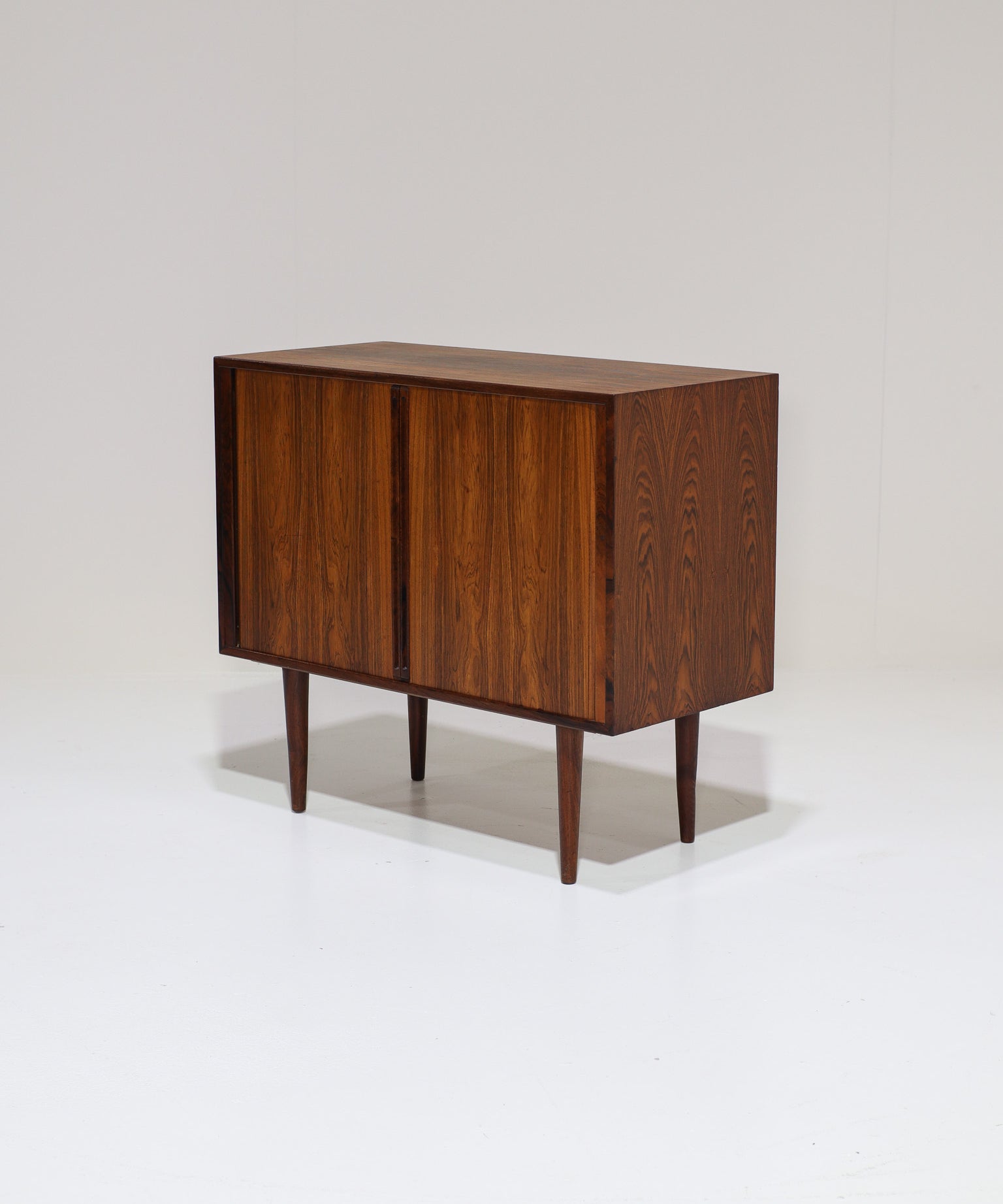 Kai_Kristiansen_tambour_cabinet_lp-storage_Denmark_1960s