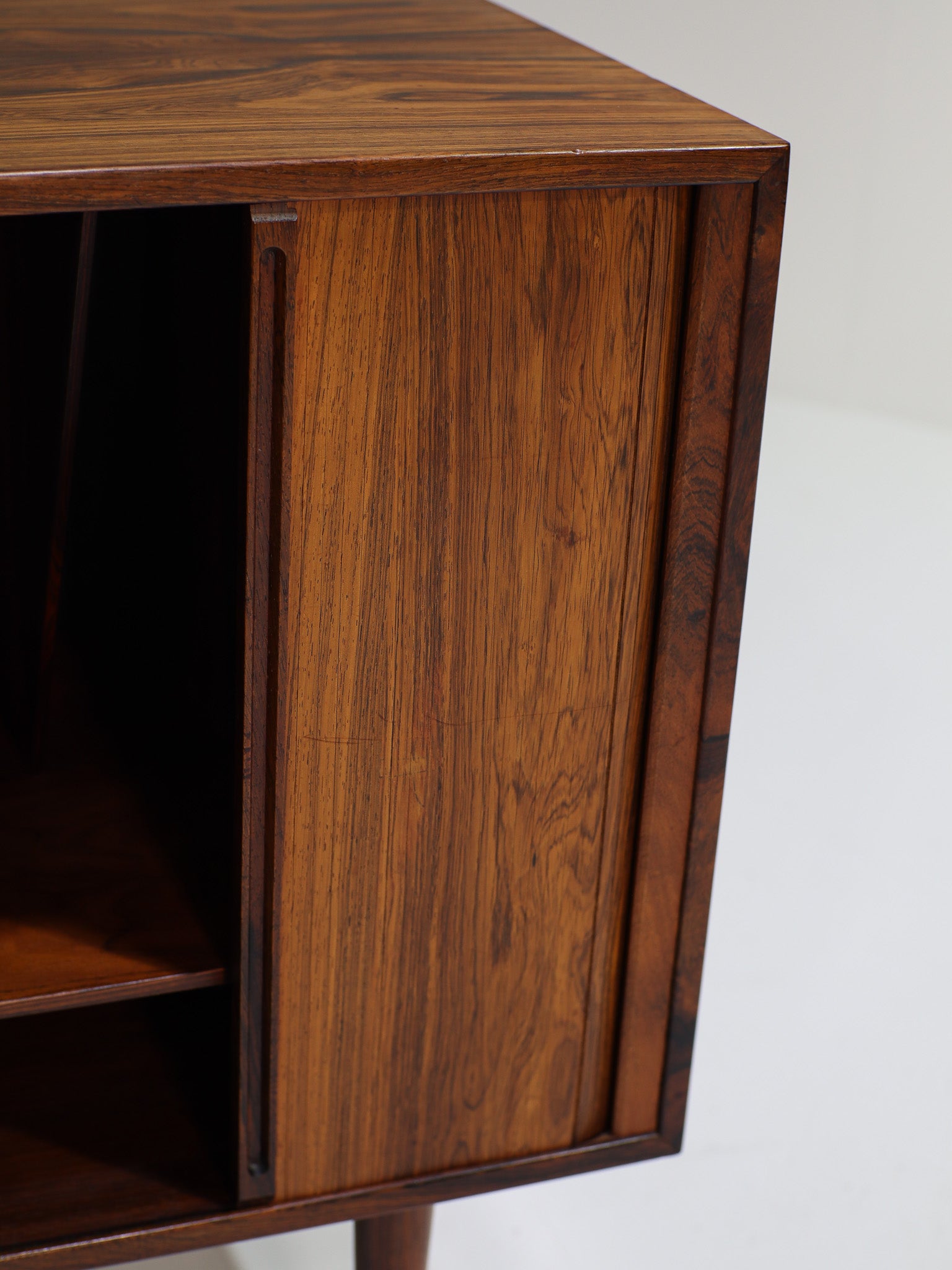 Kai_Kristiansen_tambour_cabinet_lp-storage_Denmark_1960s