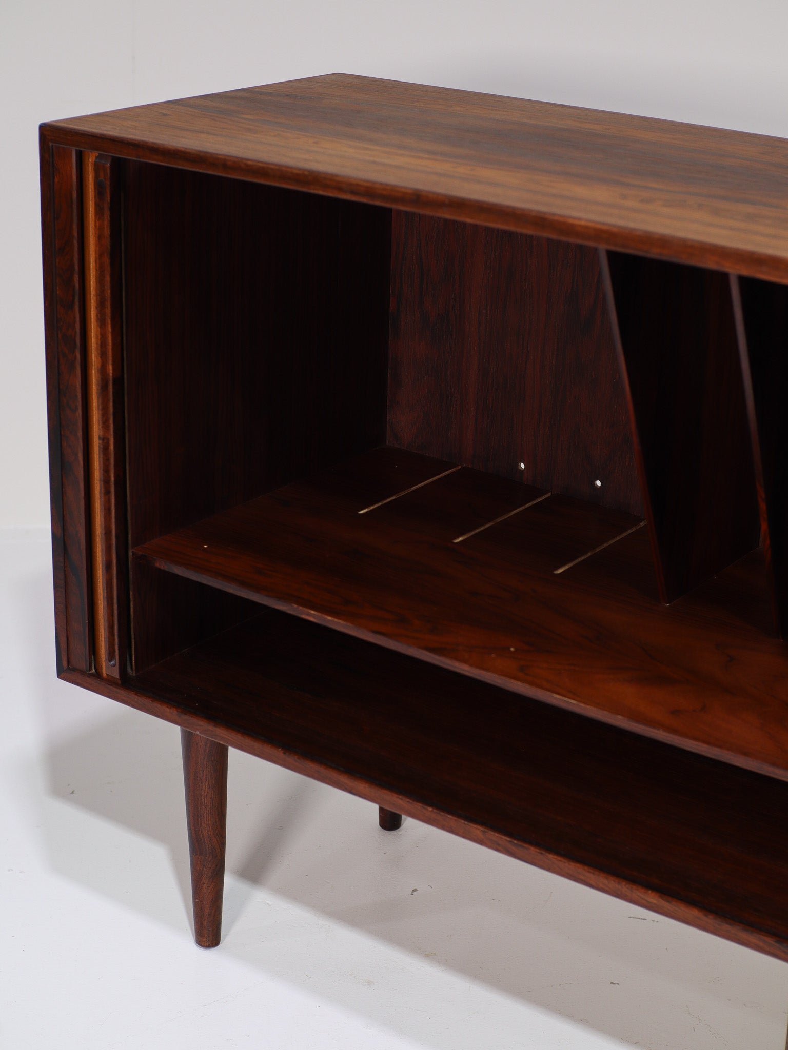 Kai_Kristiansen_tambour_cabinet_lp-storage_Denmark_1960s