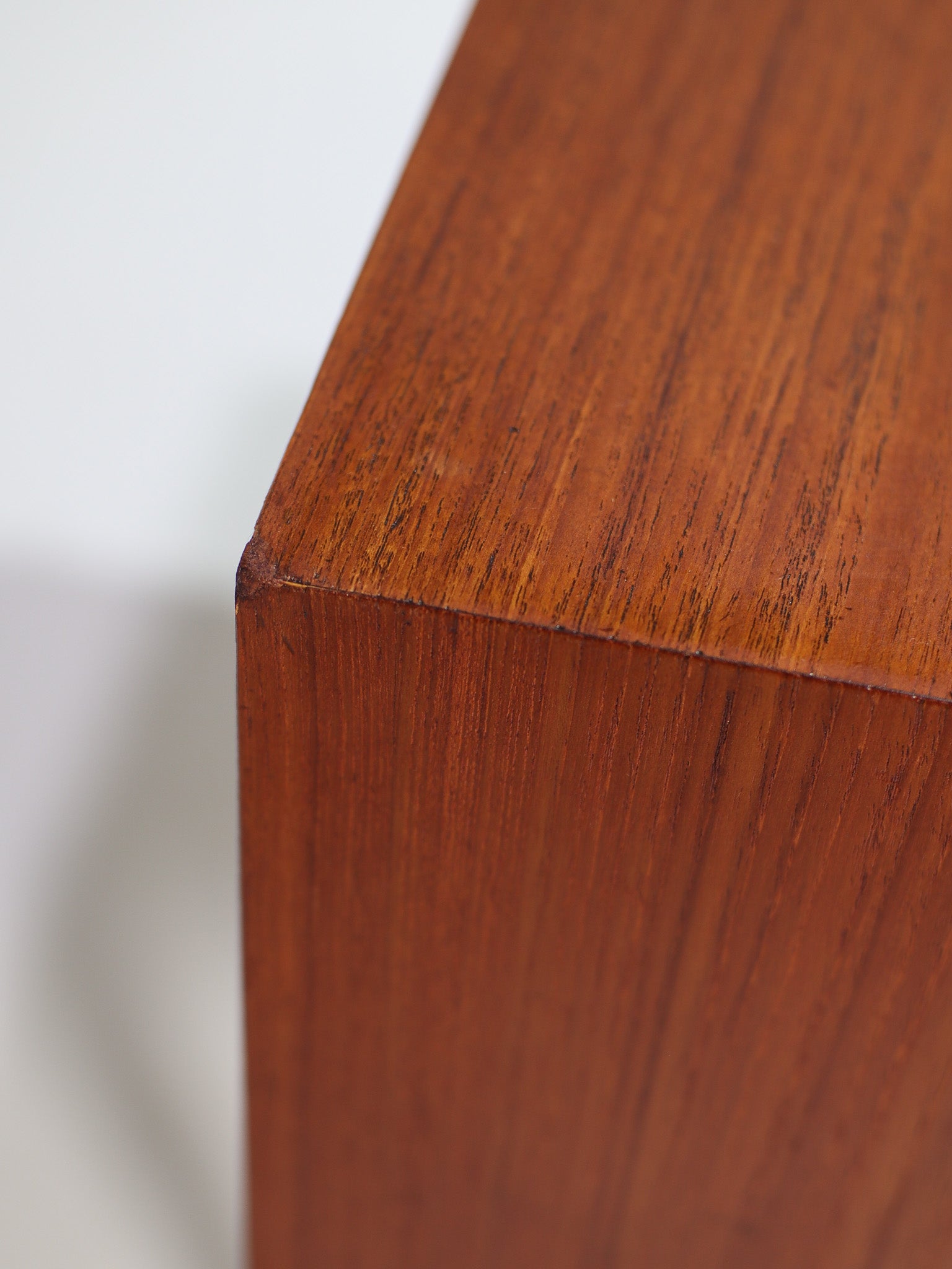 Kai_Kristiansen_teak_chest_of_drawers,_Danish_1960s