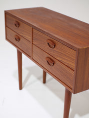 Kai_Kristiansen_teak_chest_of_drawers,_Danish_1960s