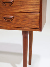 Kai_Kristiansen_teak_chest_of_drawers,_Danish_1960s