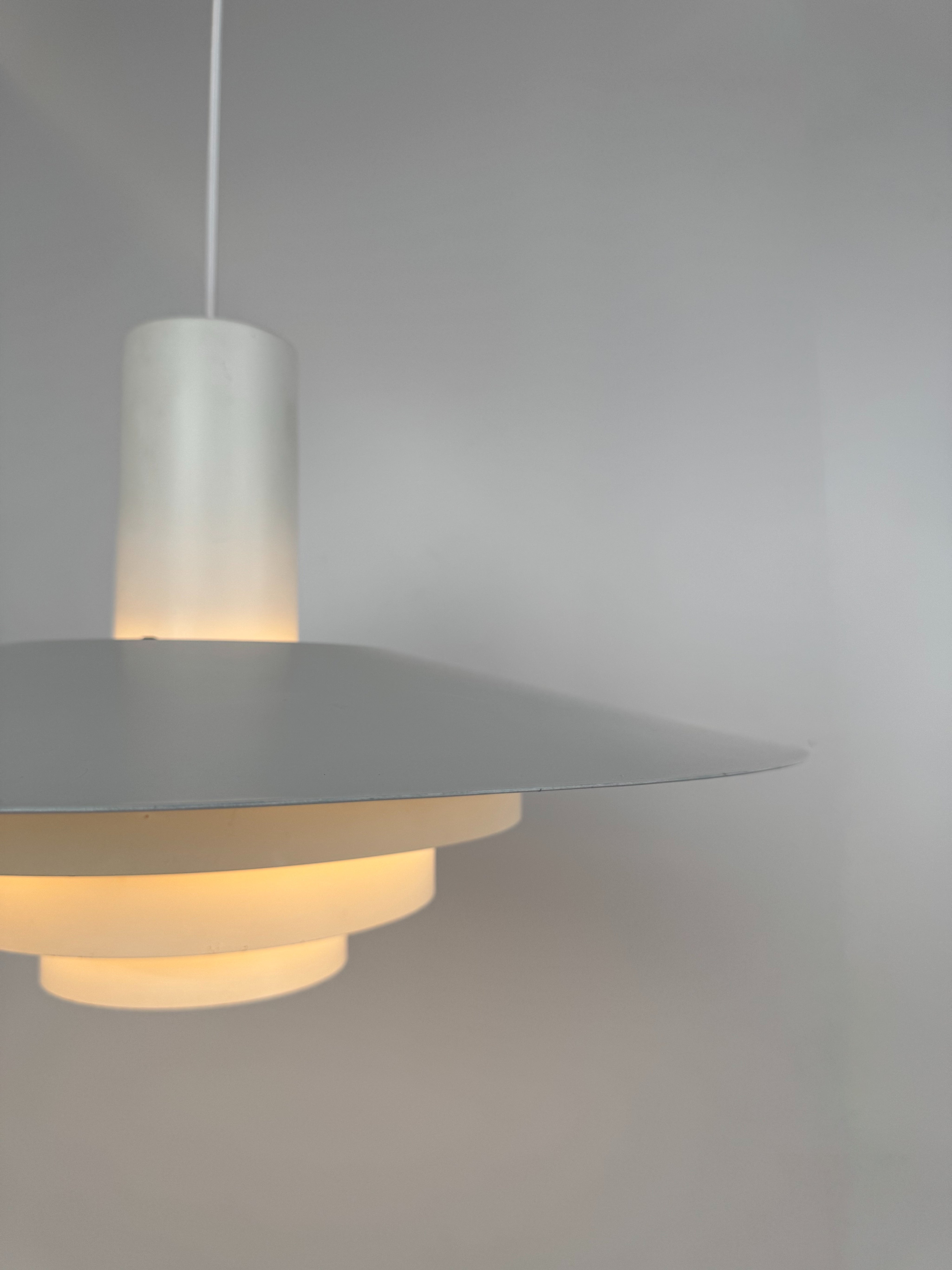 Karlebo_XXL_Pendant_Lamp_by_Skaarup_&_Jespersen_for_Fog_&_Mørup,_Denmark,_1970s