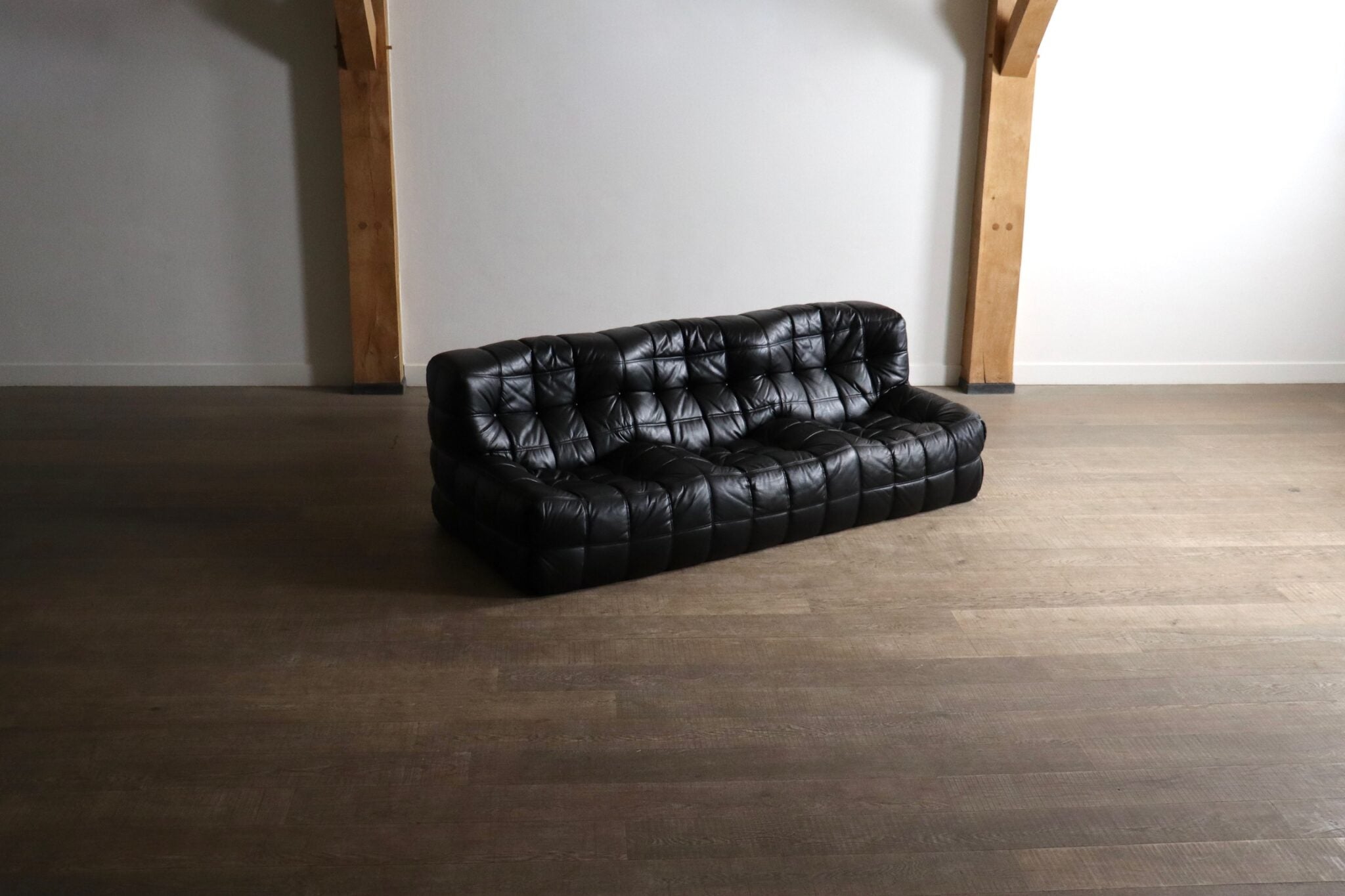 Kashima_Three_Seater_Sofa_by_Michel_Ducaroy_for_Ligne_Roset,_Cream_Leather,_1970s_French_Design