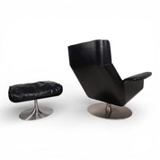 Set_of_Kaufeld_Siesta_62_leather_lounge_chair_with_ottoman_by_Jacques_Brule,_1960