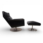 Set_of_Kaufeld_Siesta_62_leather_lounge_chair_with_ottoman_by_Jacques_Brule,_1960