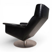 Set_of_Kaufeld_Siesta_62_leather_lounge_chair_with_ottoman_by_Jacques_Brule,_1960