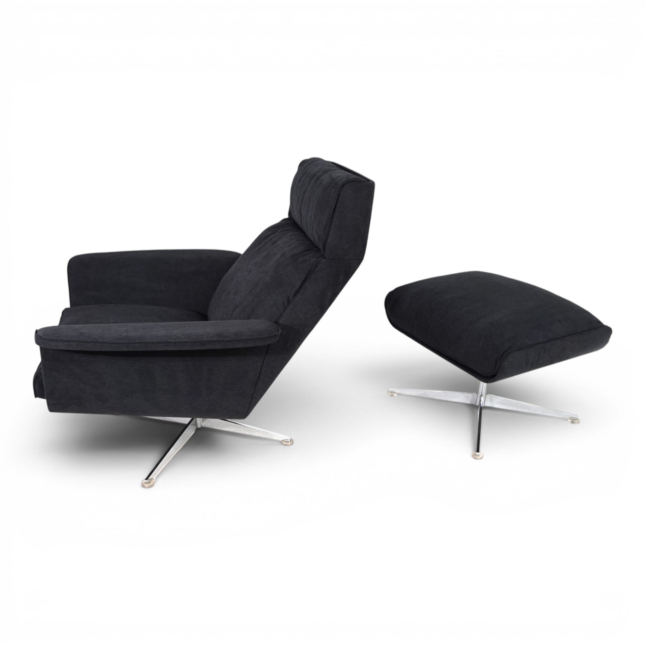 Jacques_Brule_Siesta_62_Lounge_Chair_and_Ottoman_for_Kaufeld,_Germany,_1960s