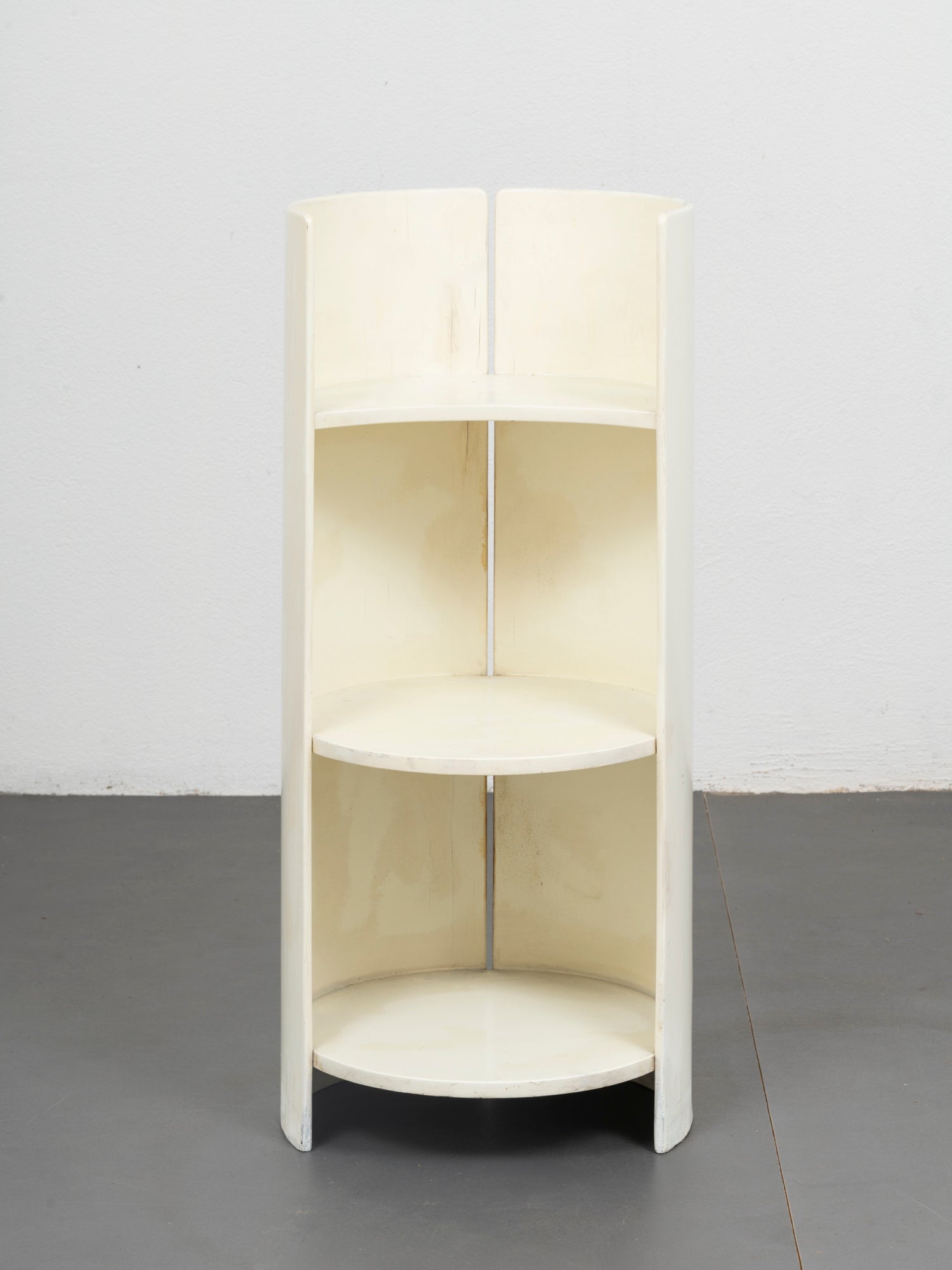 Kazuhide_Takahama_Gea_Bent_Plywood_Cabinet_for_Gavina,_Italy,_1960s